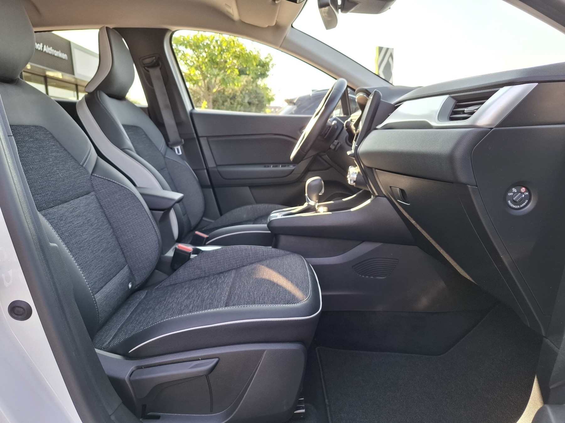 Bild 14 - Captur TECHNO TCe 140 EDC