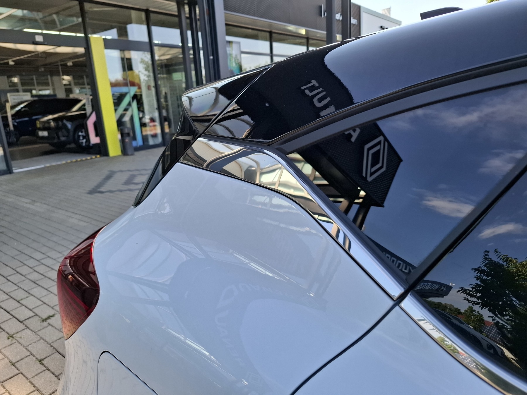 Bild 42 - Captur TECHNO TCe 140 EDC