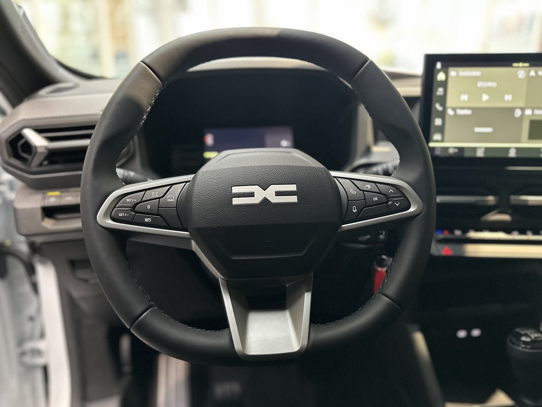 Bild 35 - Duster mild hybrid 140PS Expression