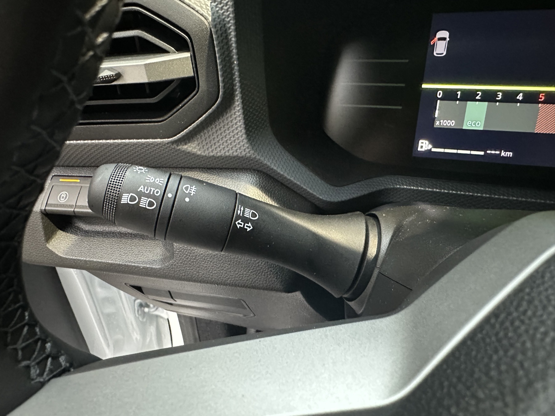 Bild 38 - Duster mild hybrid 140PS Expression