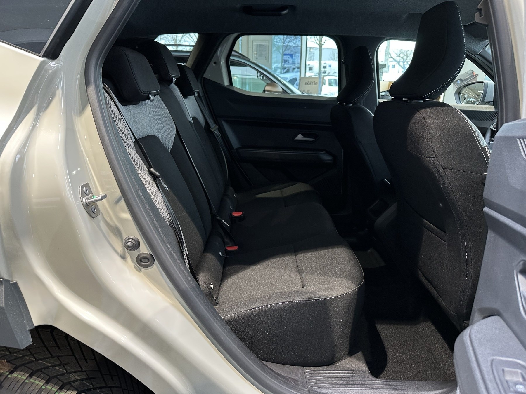Bild 13 - Duster Journey hybrid-G 150 4x4