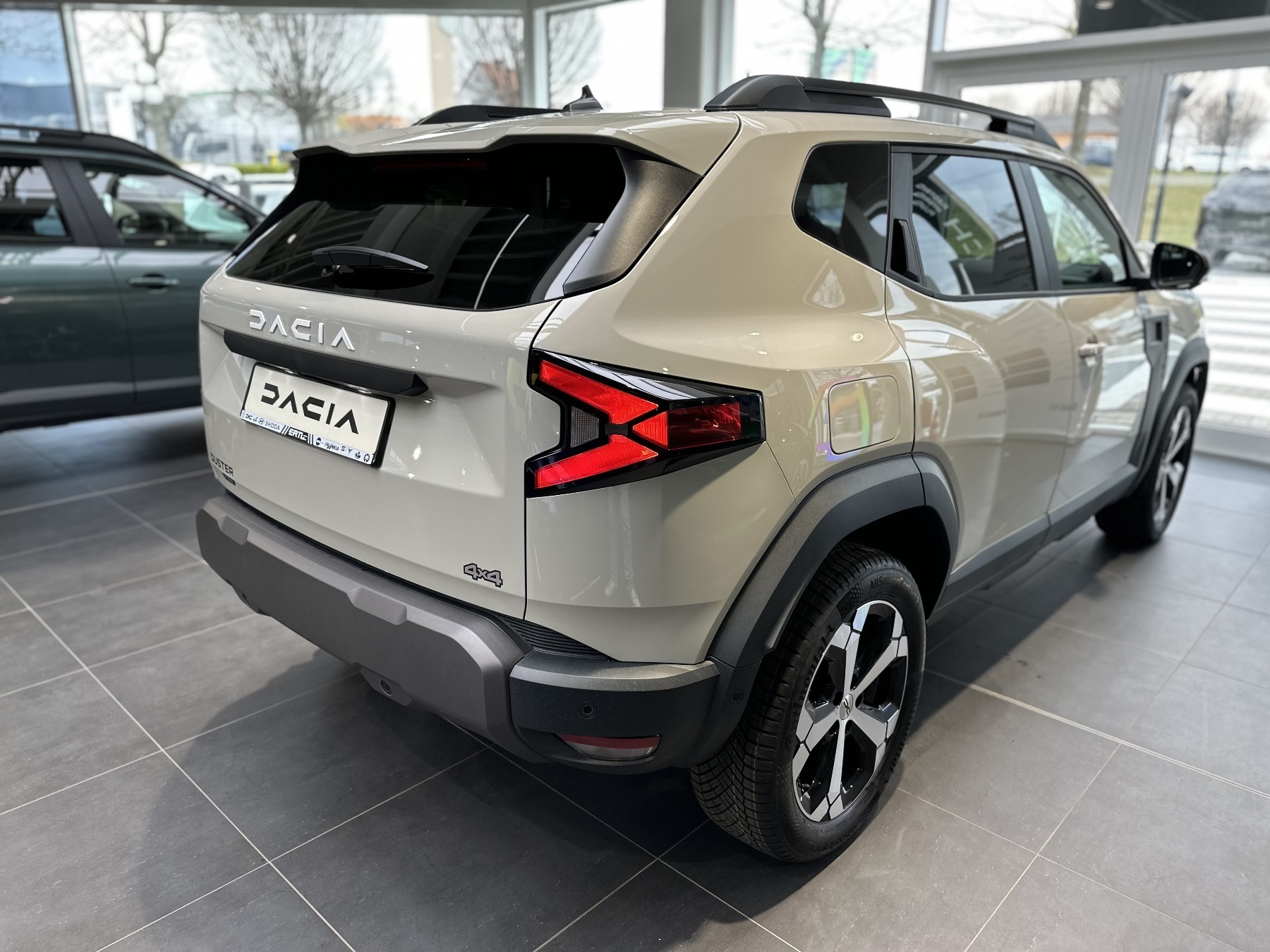 Bild 17 - Duster Journey hybrid-G 150 4x4