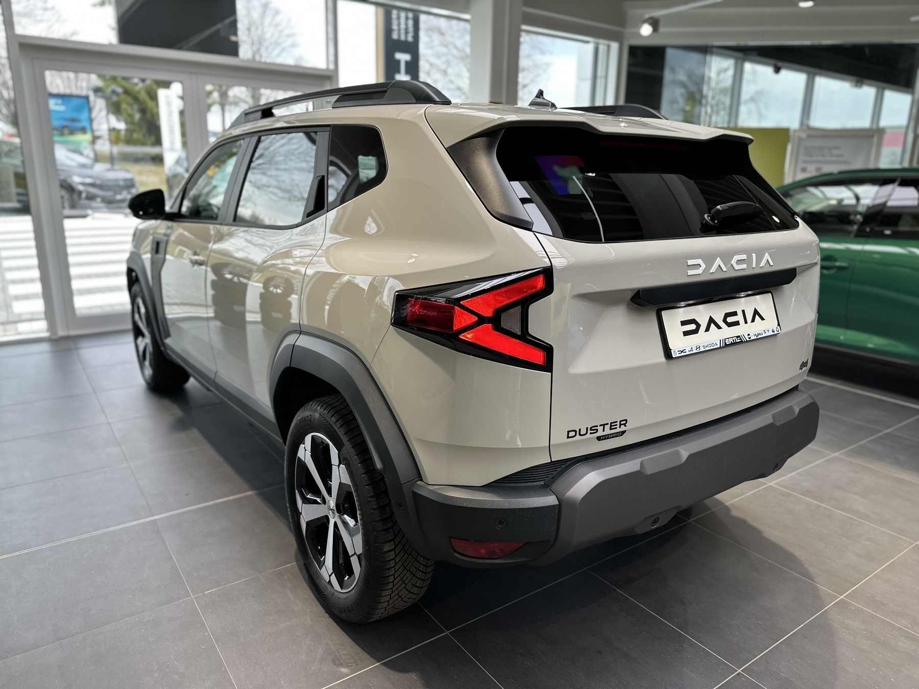Bild 23 - Duster Journey hybrid-G 150 4x4