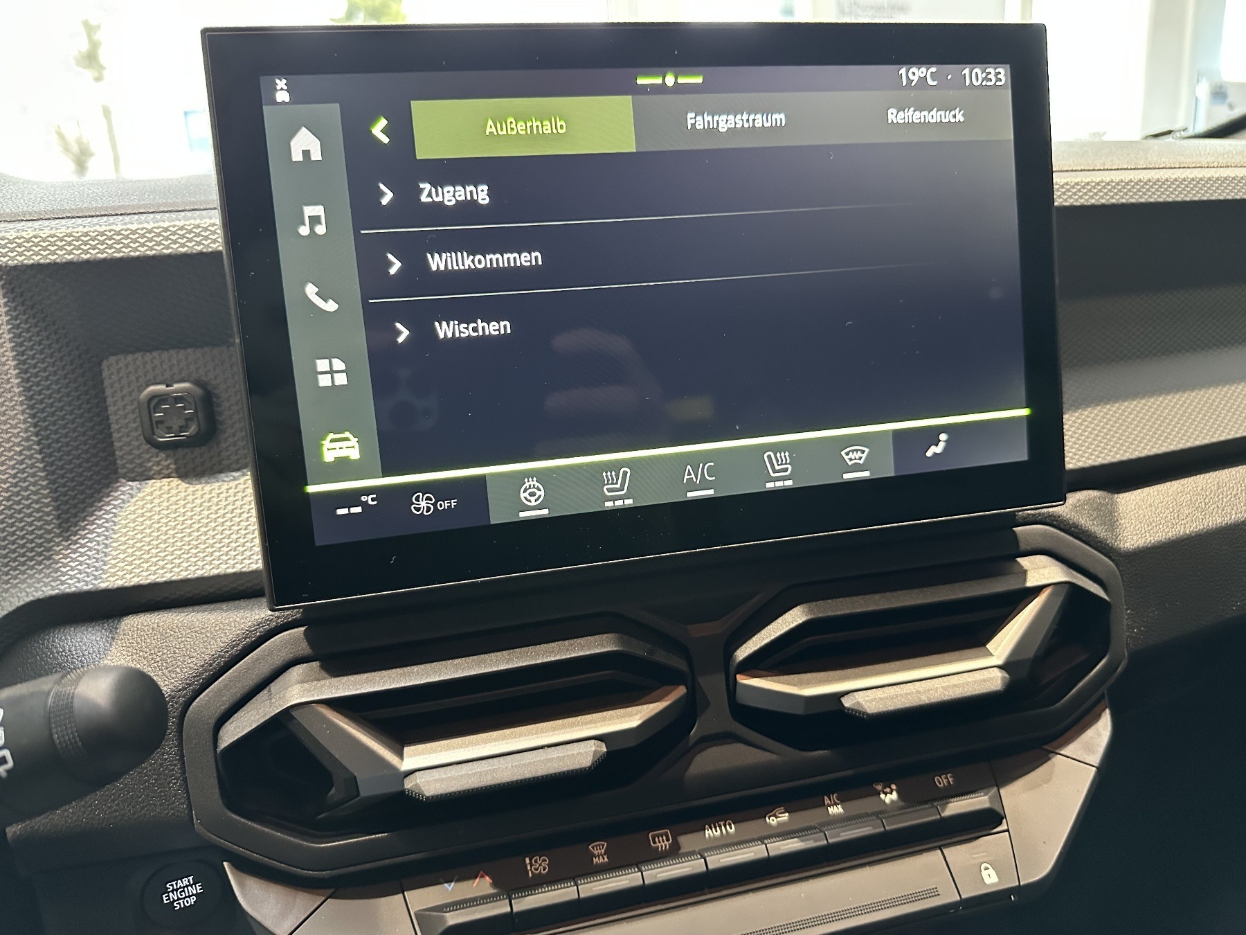 Bild 41 - Duster Journey hybrid-G 150 4x4