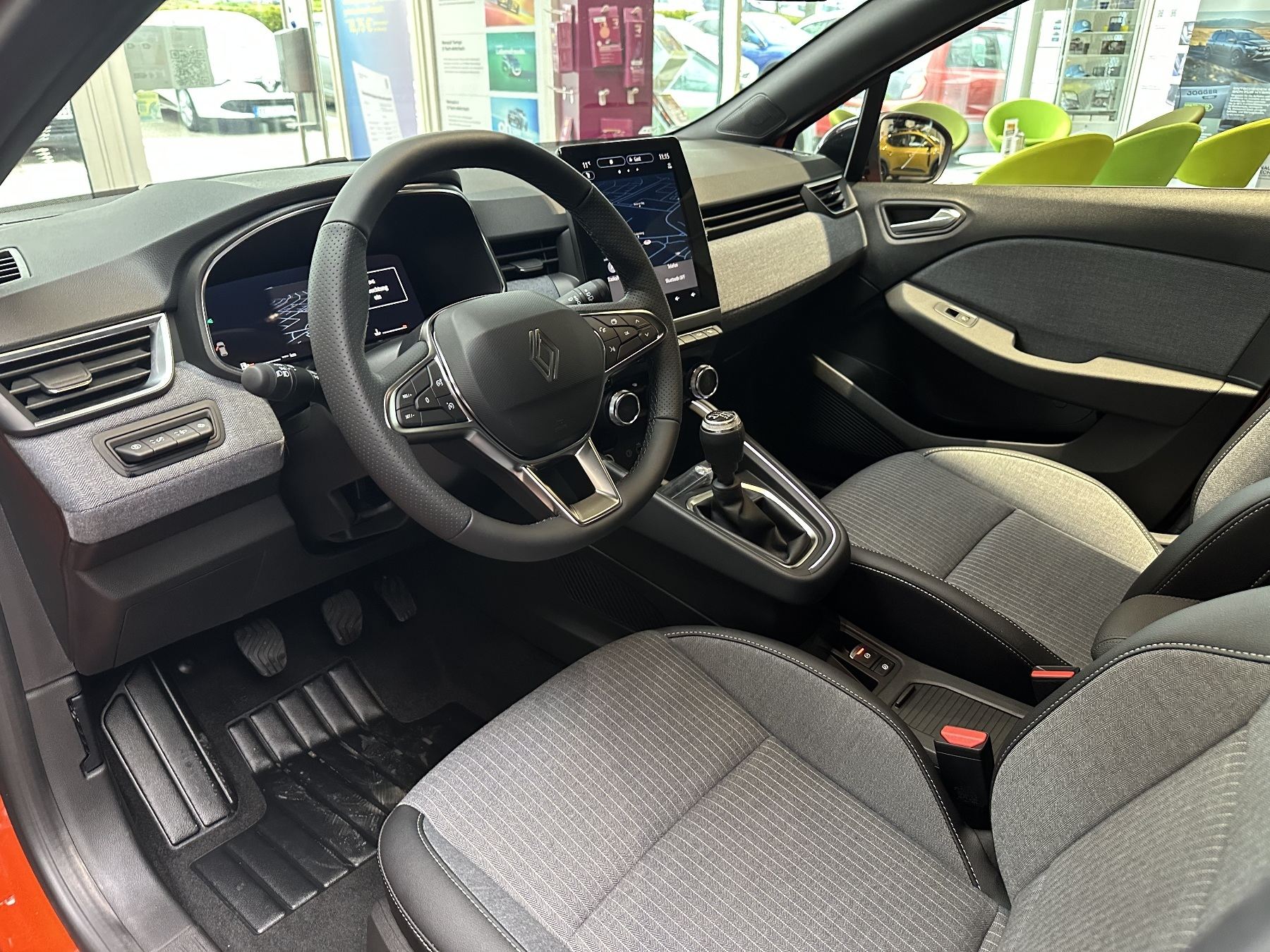 Bild 34 - Clio Techno TCe 90