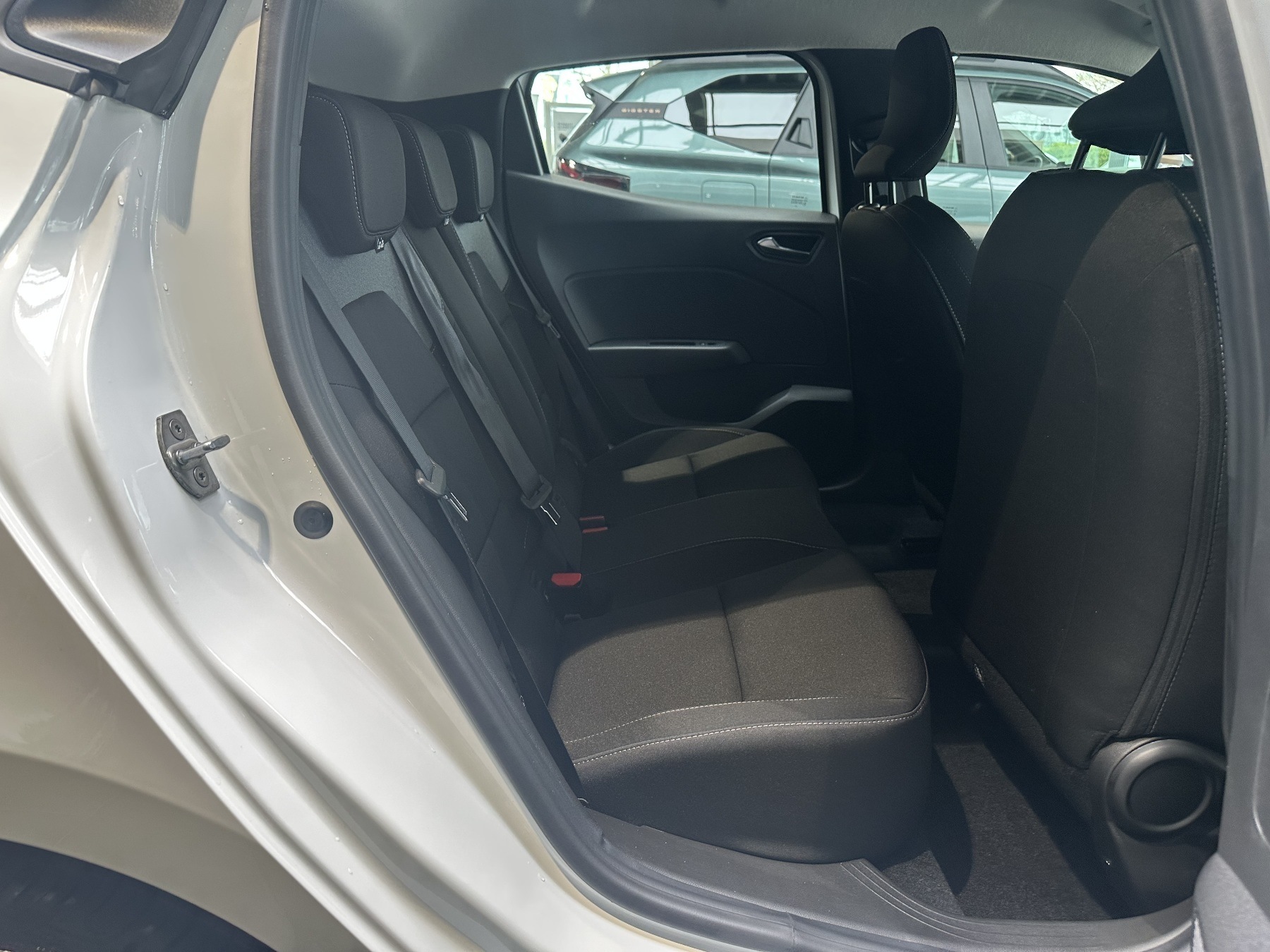 Bild 14 - Clio Evolution TCe 90