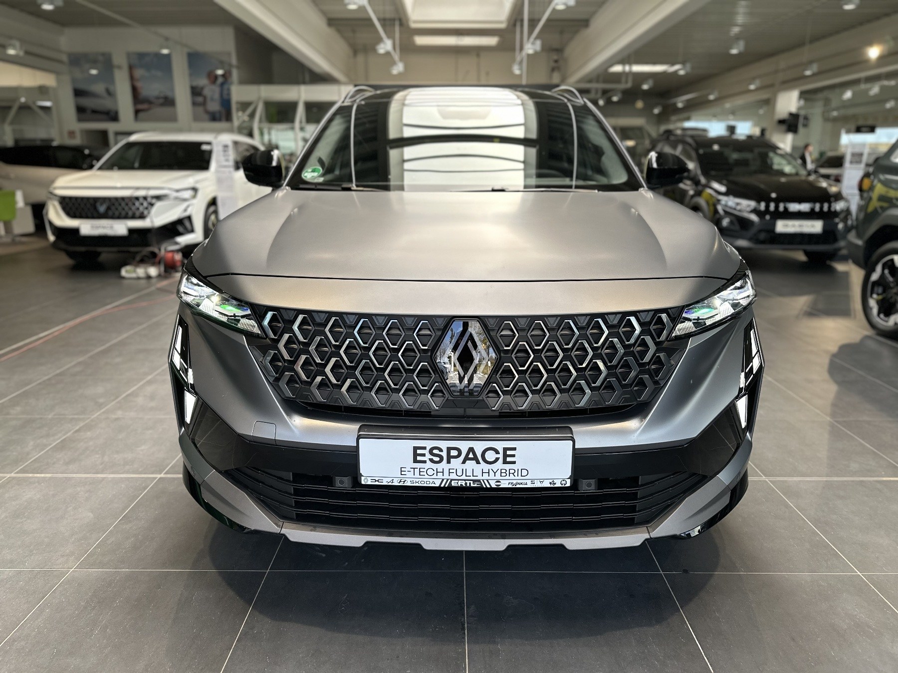 Bild 2 - Espace Esprit Alpine Full Hybrid 200PS