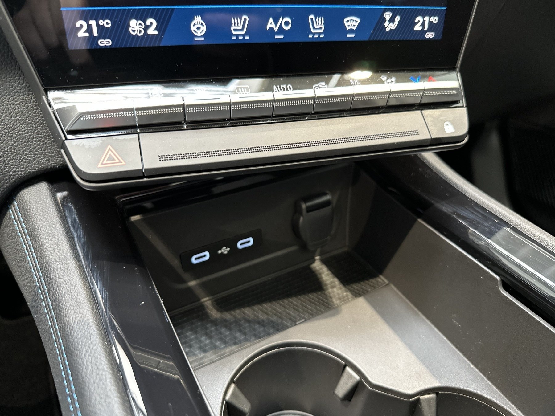 Bild 47 - Espace Esprit Alpine Full Hybrid 200PS
