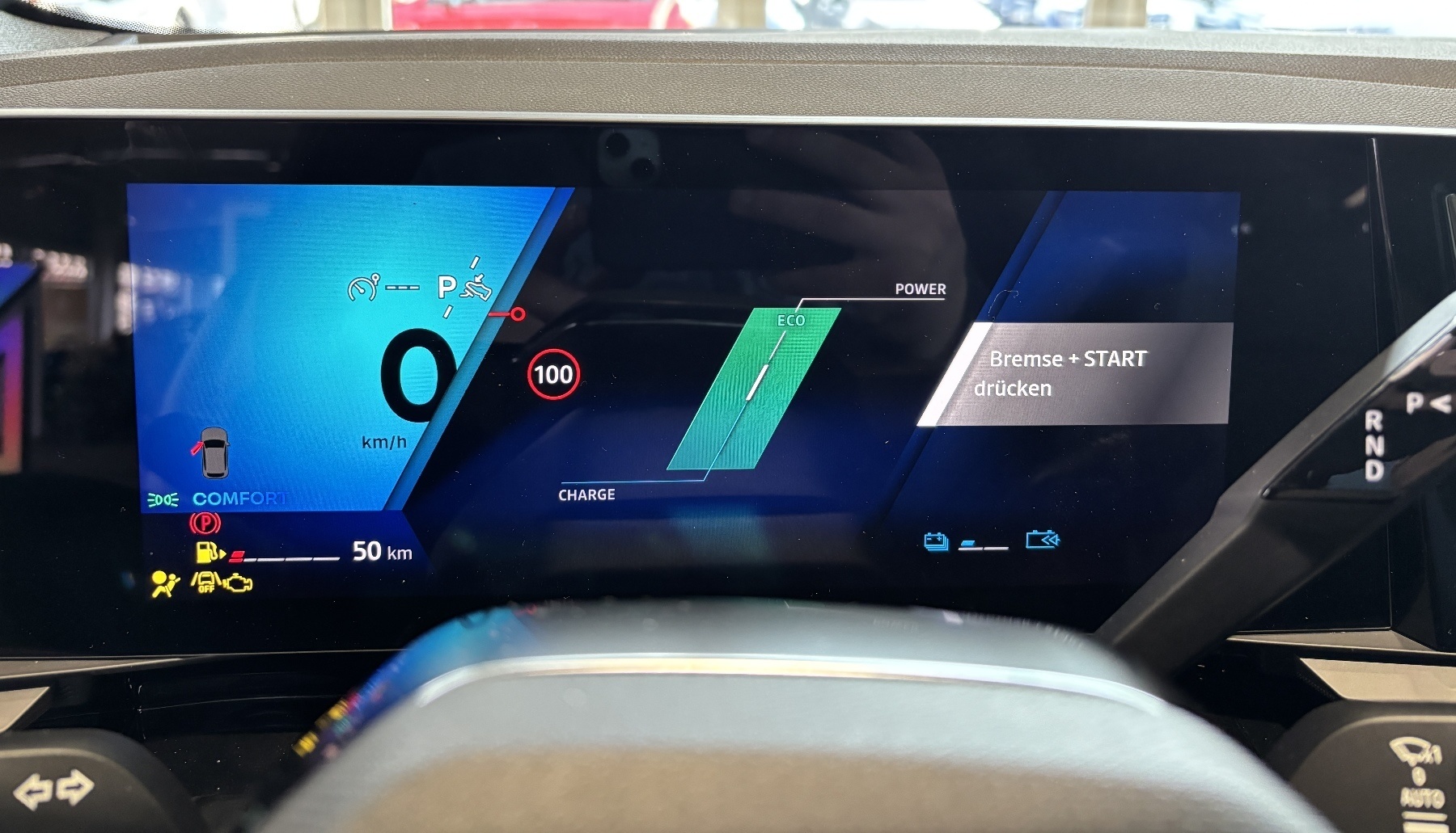 Bild 10 - Austral Techno Full Hybrid E-Tech 200 PS