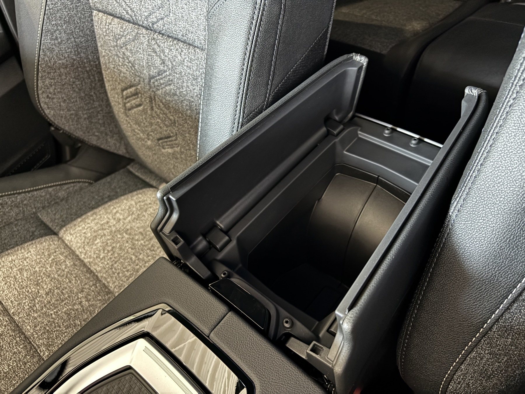 Bild 14 - Austral Techno Full Hybrid E-Tech 200 PS