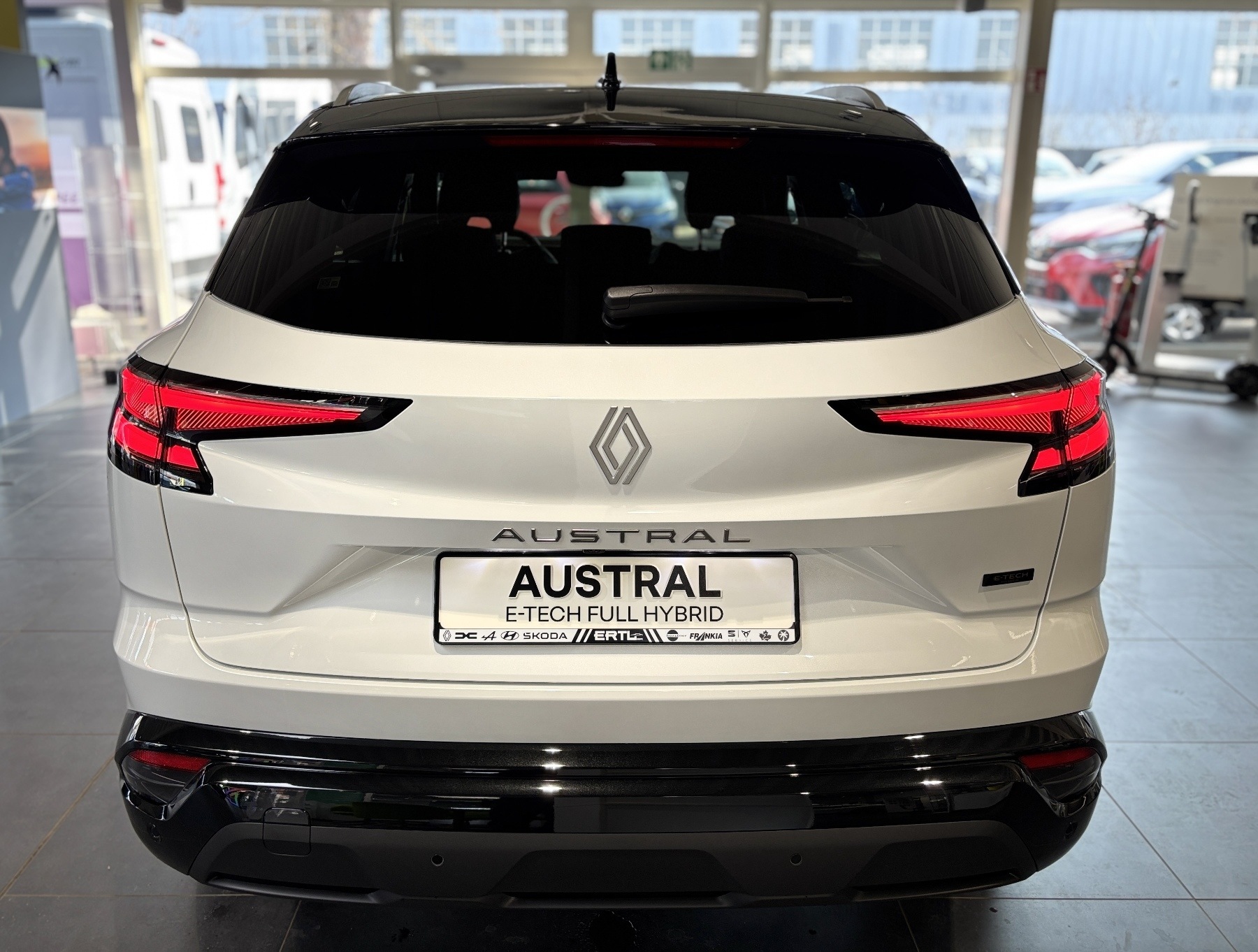 Bild 17 - Austral Techno Full Hybrid E-Tech 200 PS