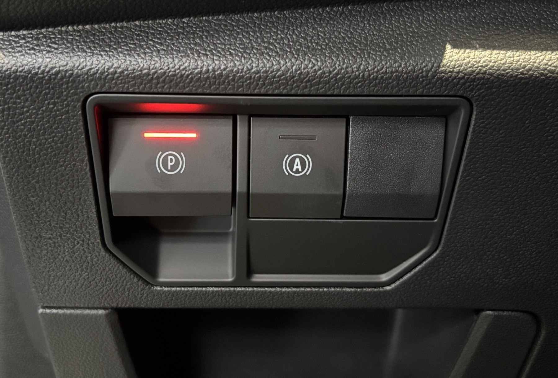 Bild 31 - Austral Techno Full Hybrid E-Tech 200 PS