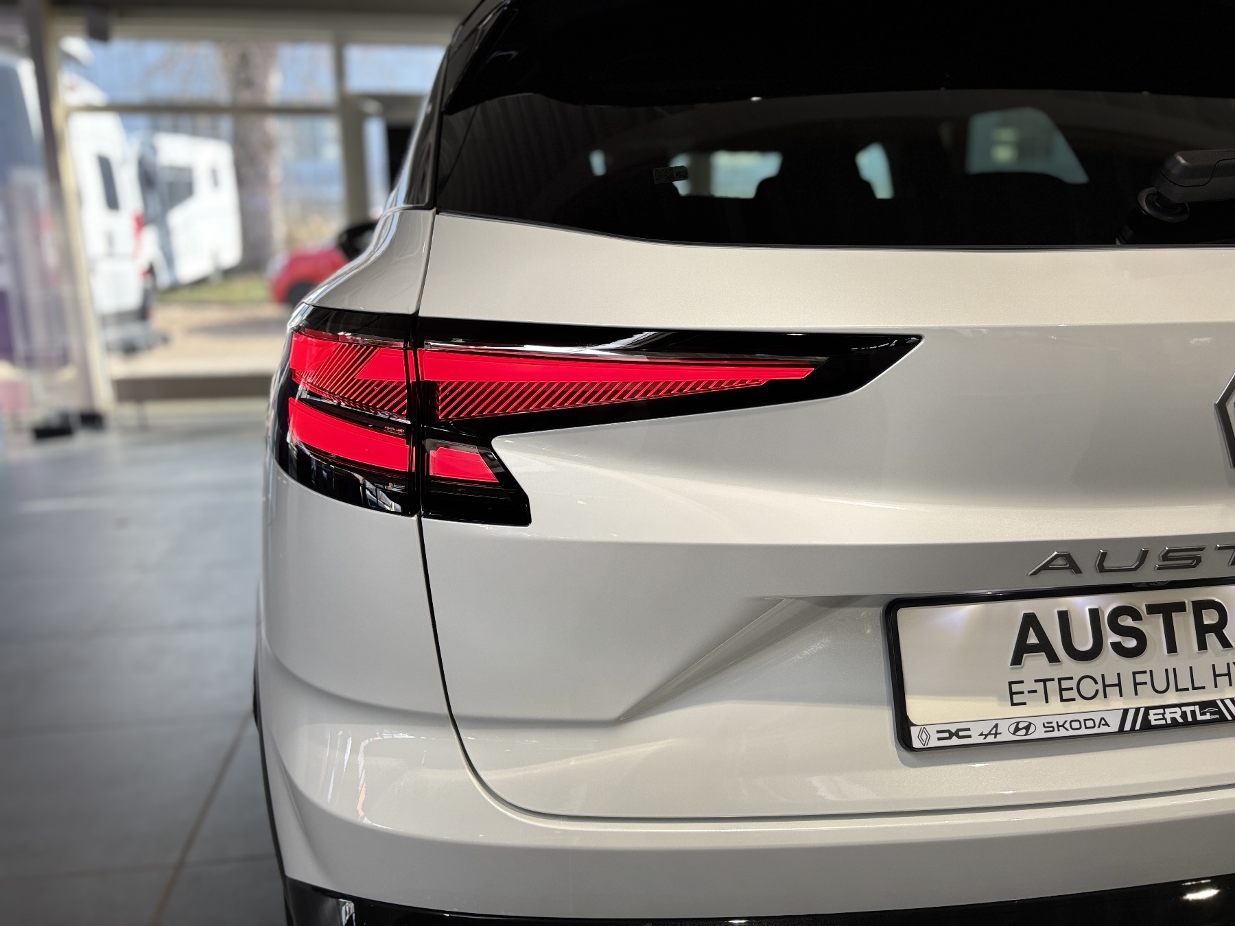 Bild 45 - Austral Techno Full Hybrid E-Tech 200 PS