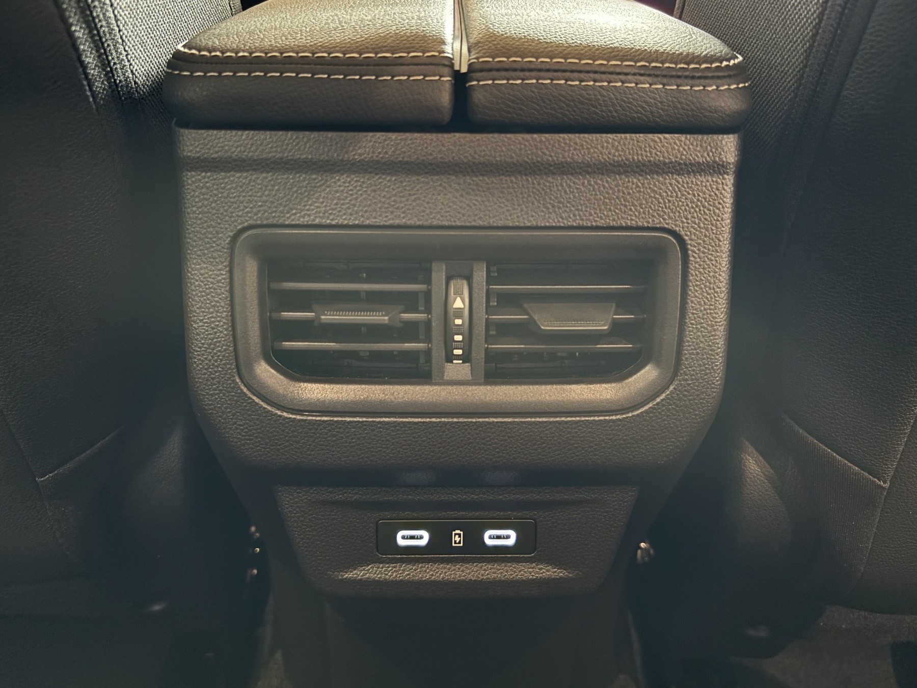 Bild 8 - Austral Techno Full Hybrid E-Tech 200 PS