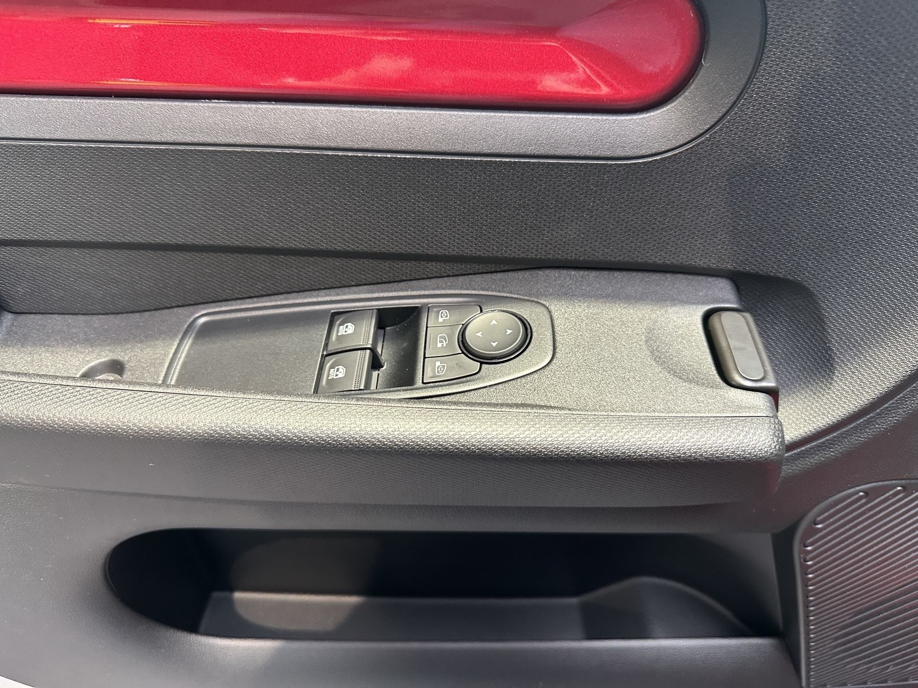 Bild 28 - Twingo Techno 80 PS Urban Range