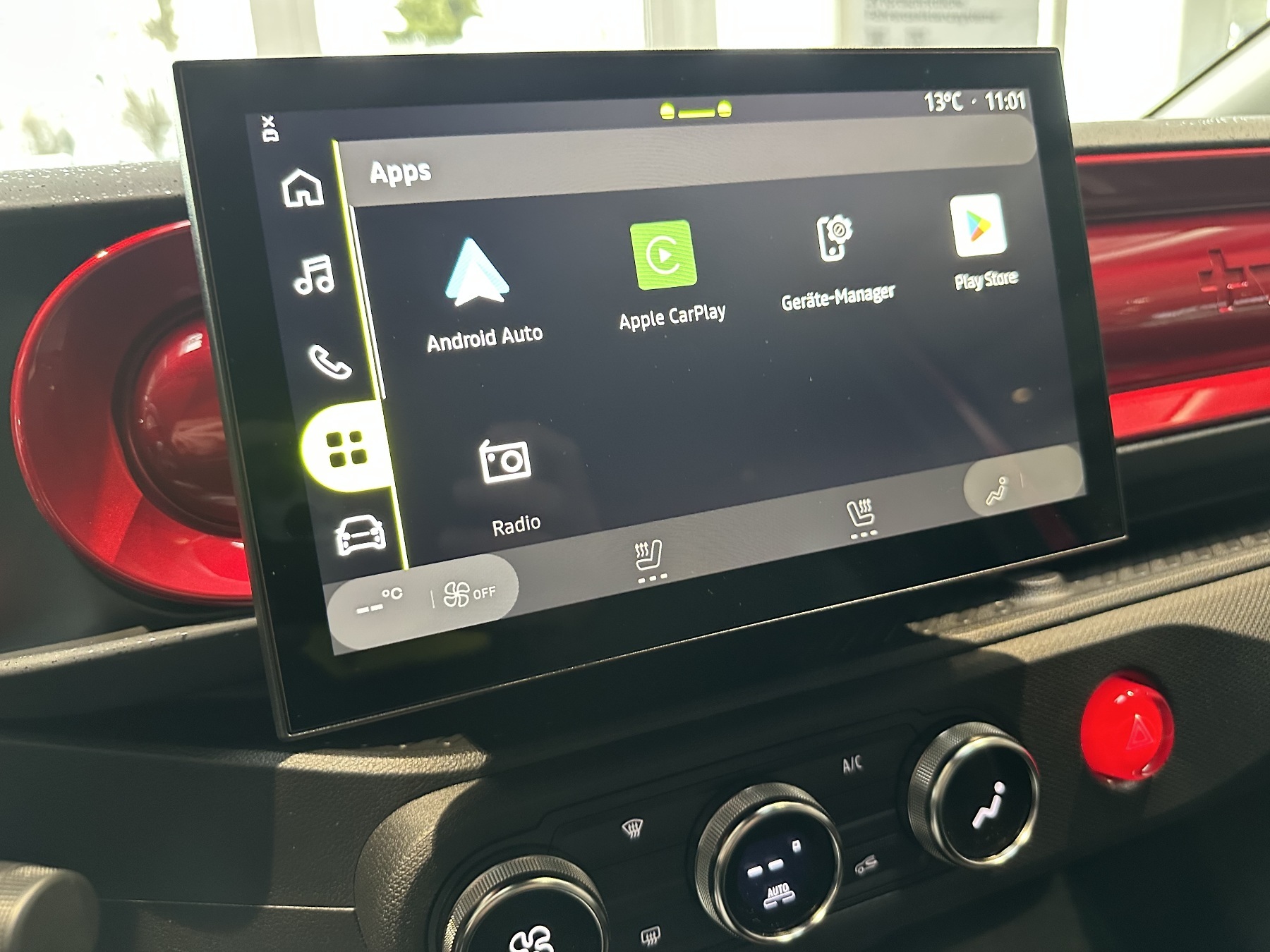 Bild 40 - Twingo Techno 80 PS Urban Range