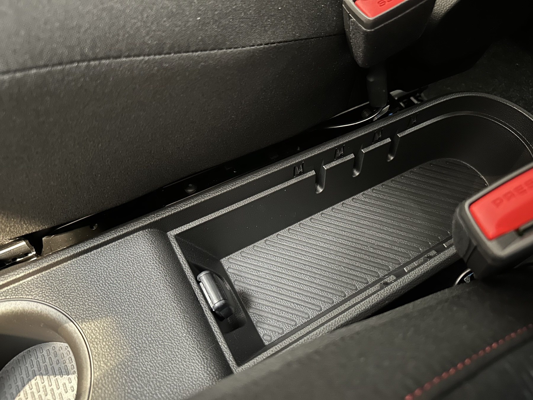 Bild 44 - Twingo Techno 80 PS Urban Range