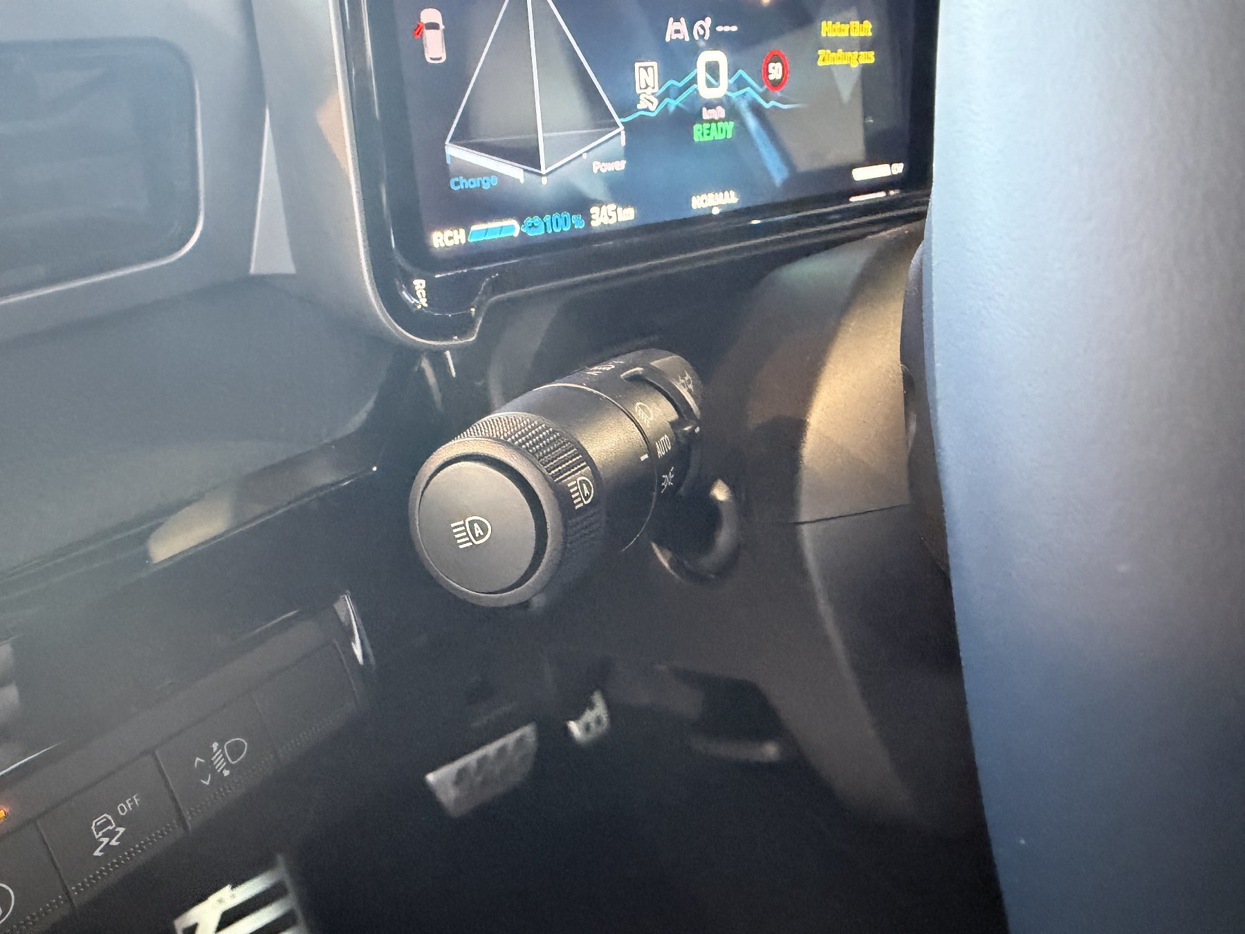 Bild 14 - A290 GTS Driving-Paket + Safety-Paket + V2L-Adapter