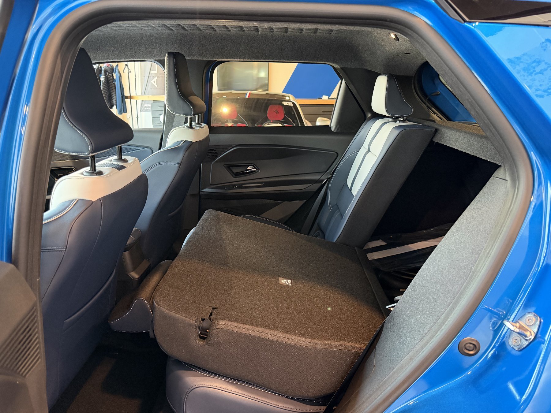 Bild 33 - A290 GTS Driving-Paket + Safety-Paket + V2L-Adapter