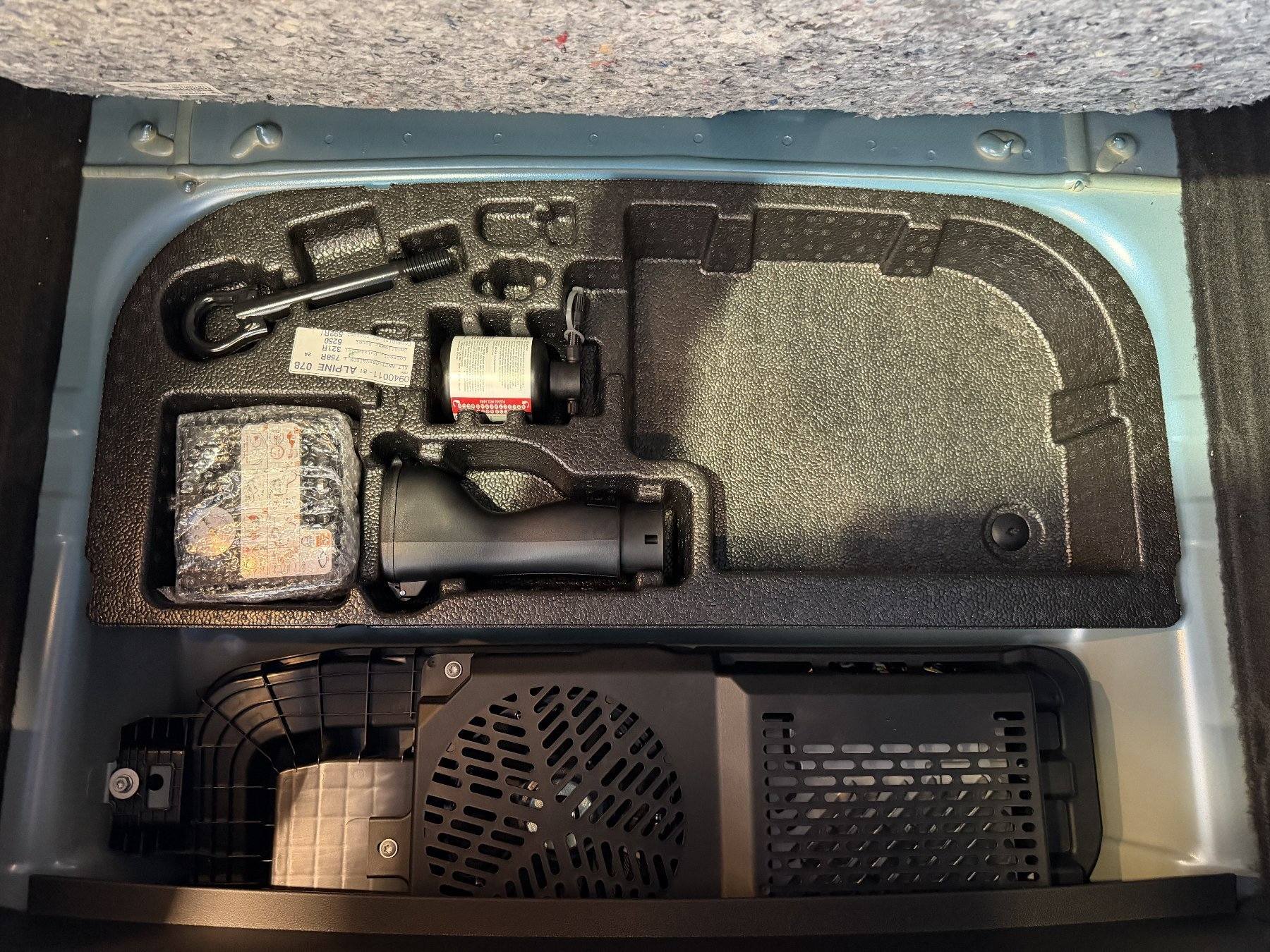 Bild 40 - A290 GTS Driving-Paket + Safety-Paket + V2L-Adapter