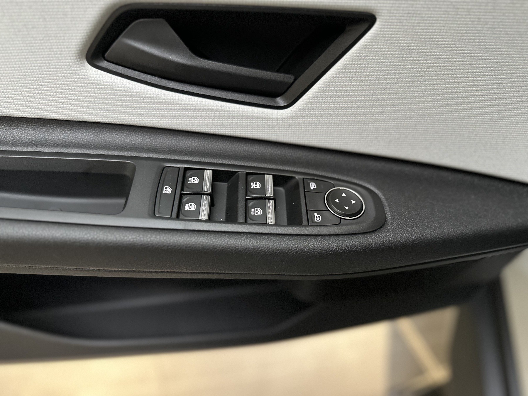 Bild 28 - R 4 150 PS Comfort Range Advance