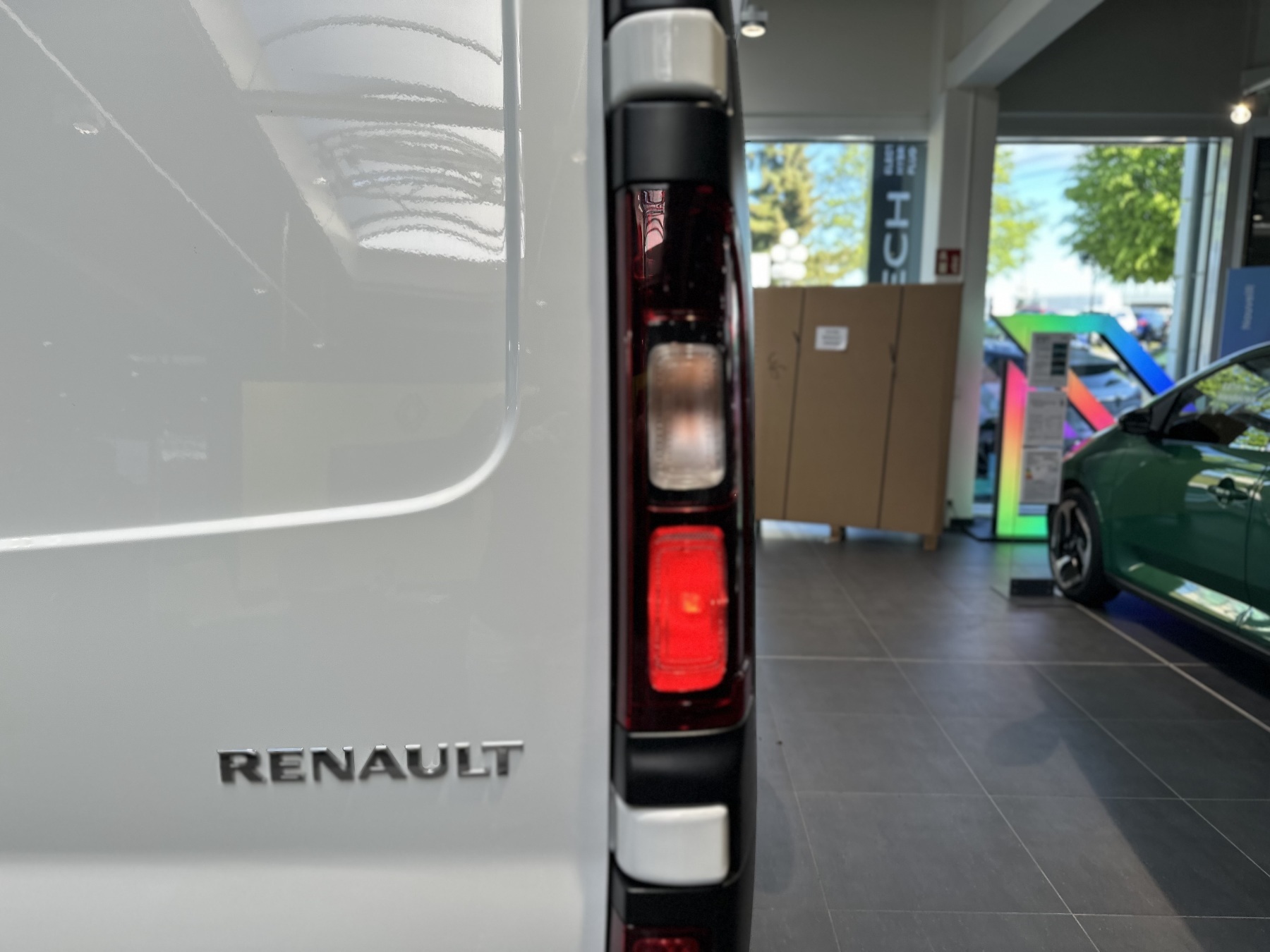 Bild 17 - Trafic L1H1 Komfort 2,8t Blue dCi 130