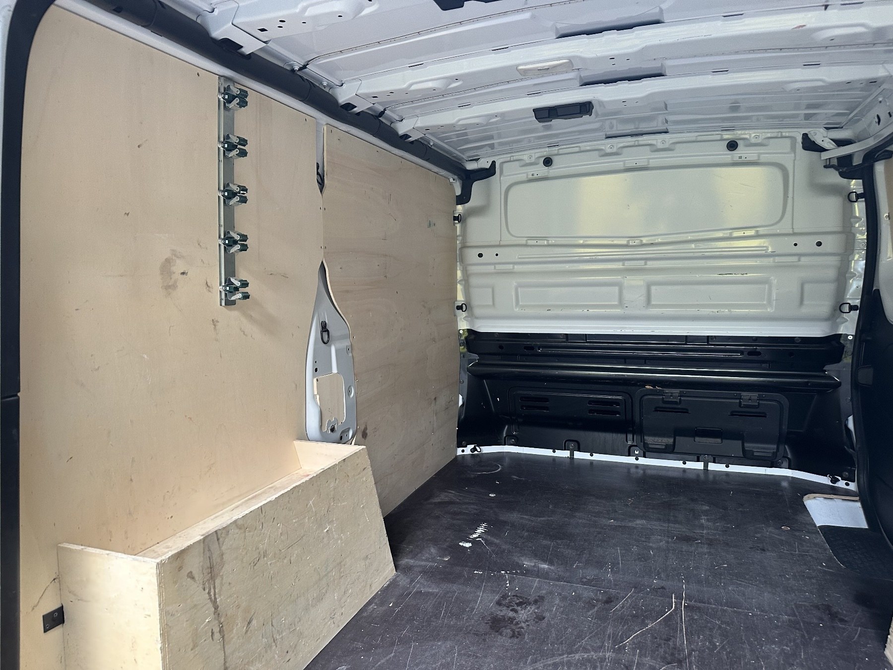 Bild 23 - Trafic L1H1 Komfort 2,8t Blue dCi 130