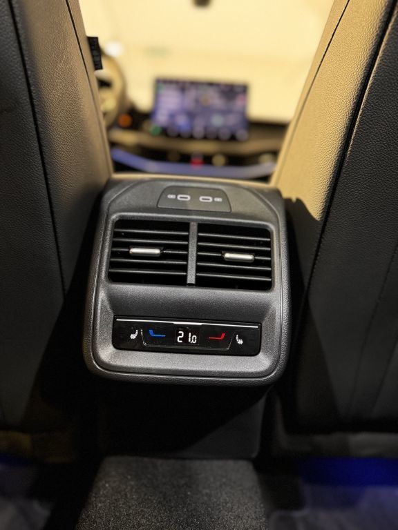 Bild 12 - Superb L&K 2.0 TDI