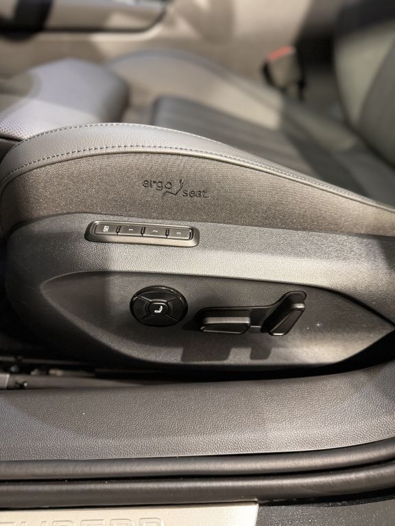 Bild 13 - Superb L&K 2.0 TDI