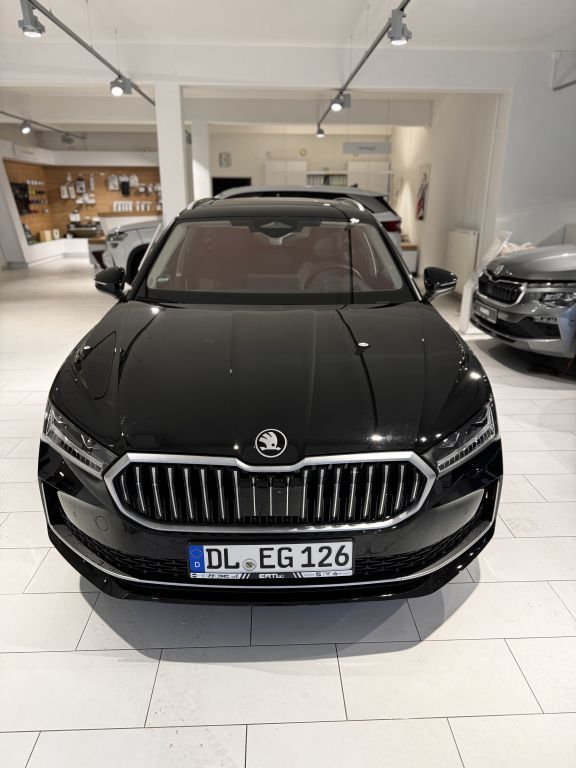 Bild 2 - Superb L&K 2.0 TDI