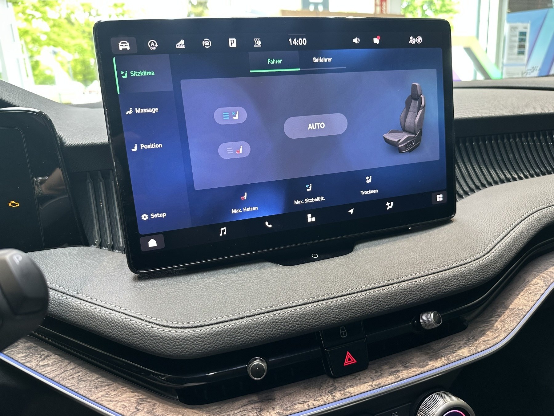 Bild 42 - Superb L&K 2.0 TDI