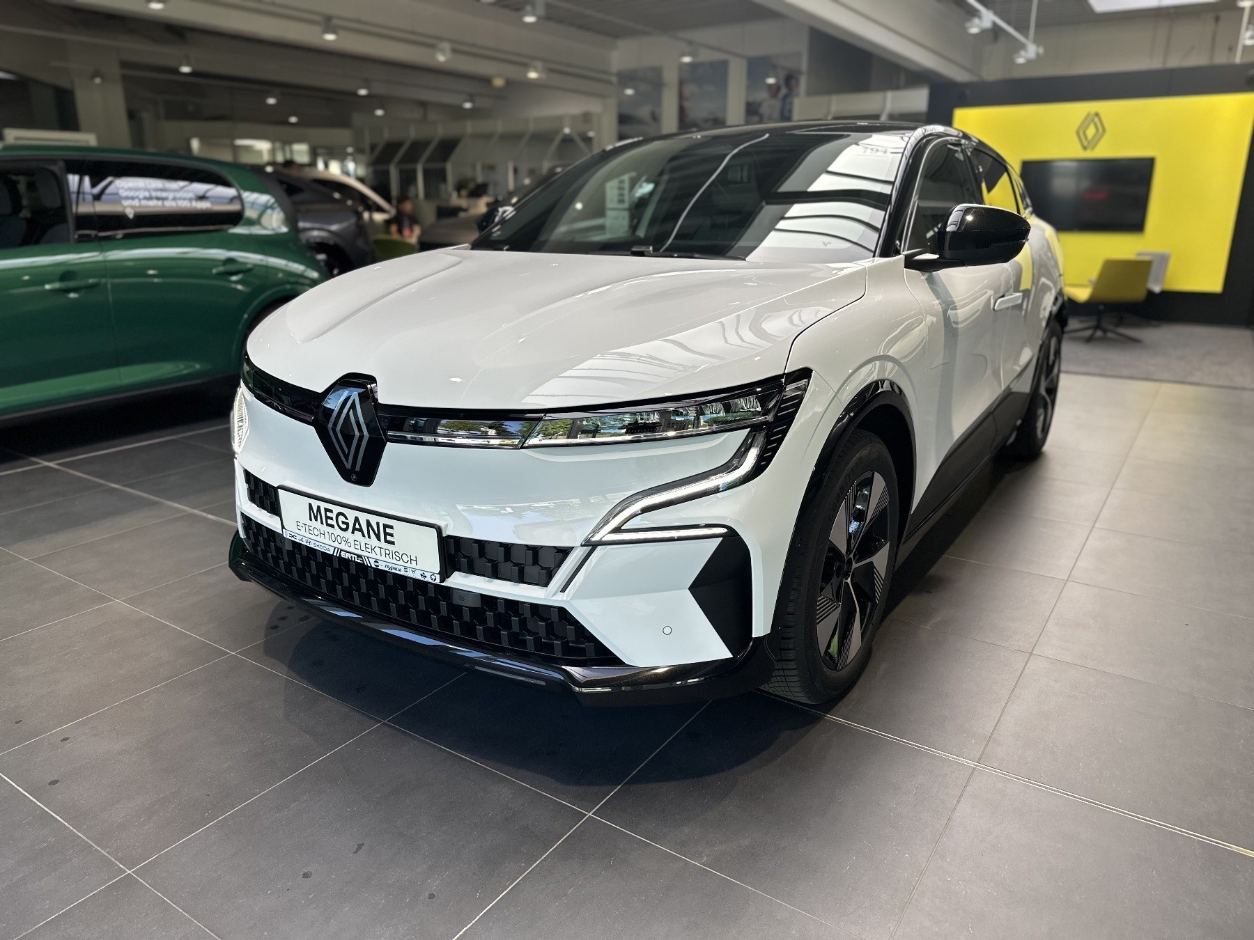 Bild 1 - Megane E-TECH Techno 220 Comfort Range