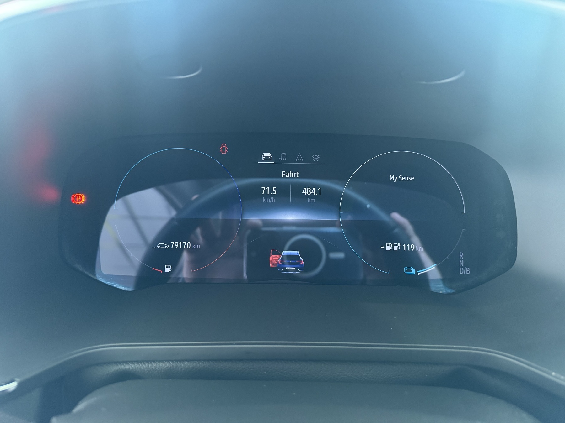 Bild 12 - Captur INTENS E-TECH PLUG-IN 160