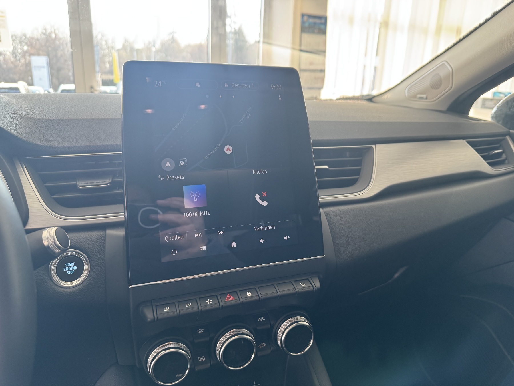 Bild 16 - Captur INTENS E-TECH PLUG-IN 160