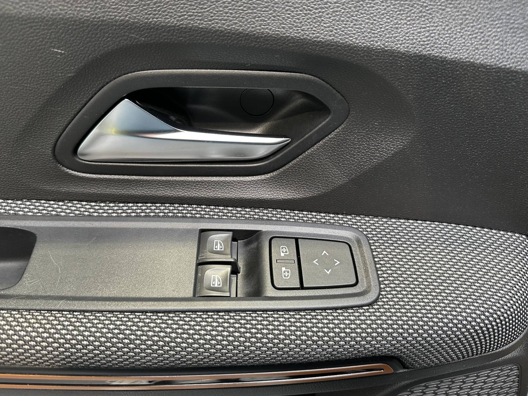 Bild 26 - Sandero Stepway Comfort TCe 100 ECO-G