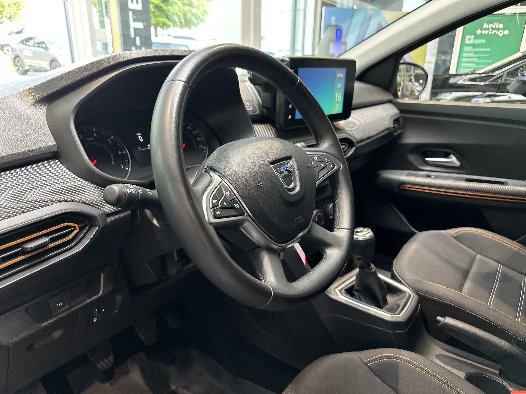 Bild 29 - Sandero Stepway Comfort TCe 100 ECO-G
