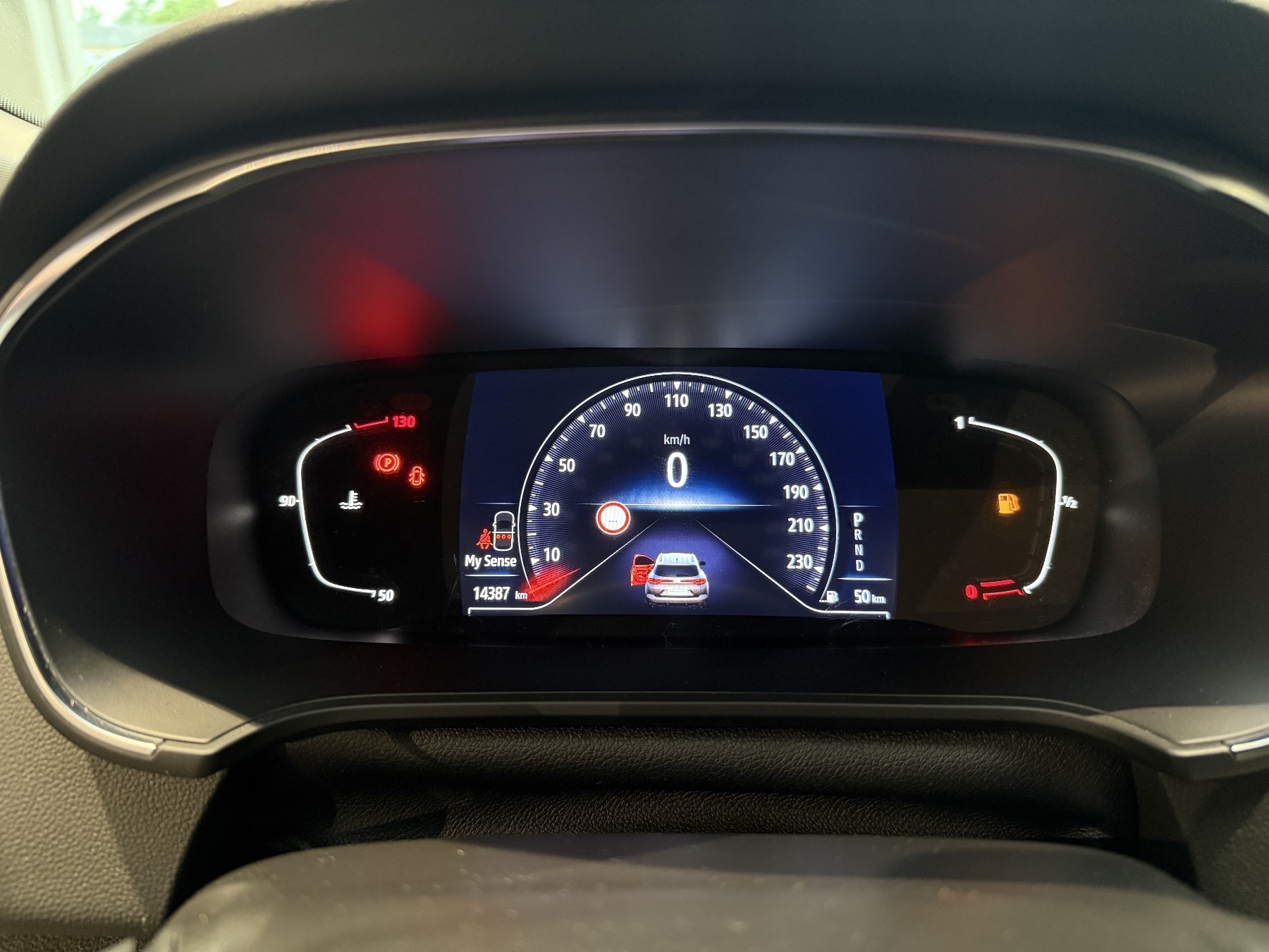 Bild 25 - Megane Grandtour INTENS Tce 140 EDC
