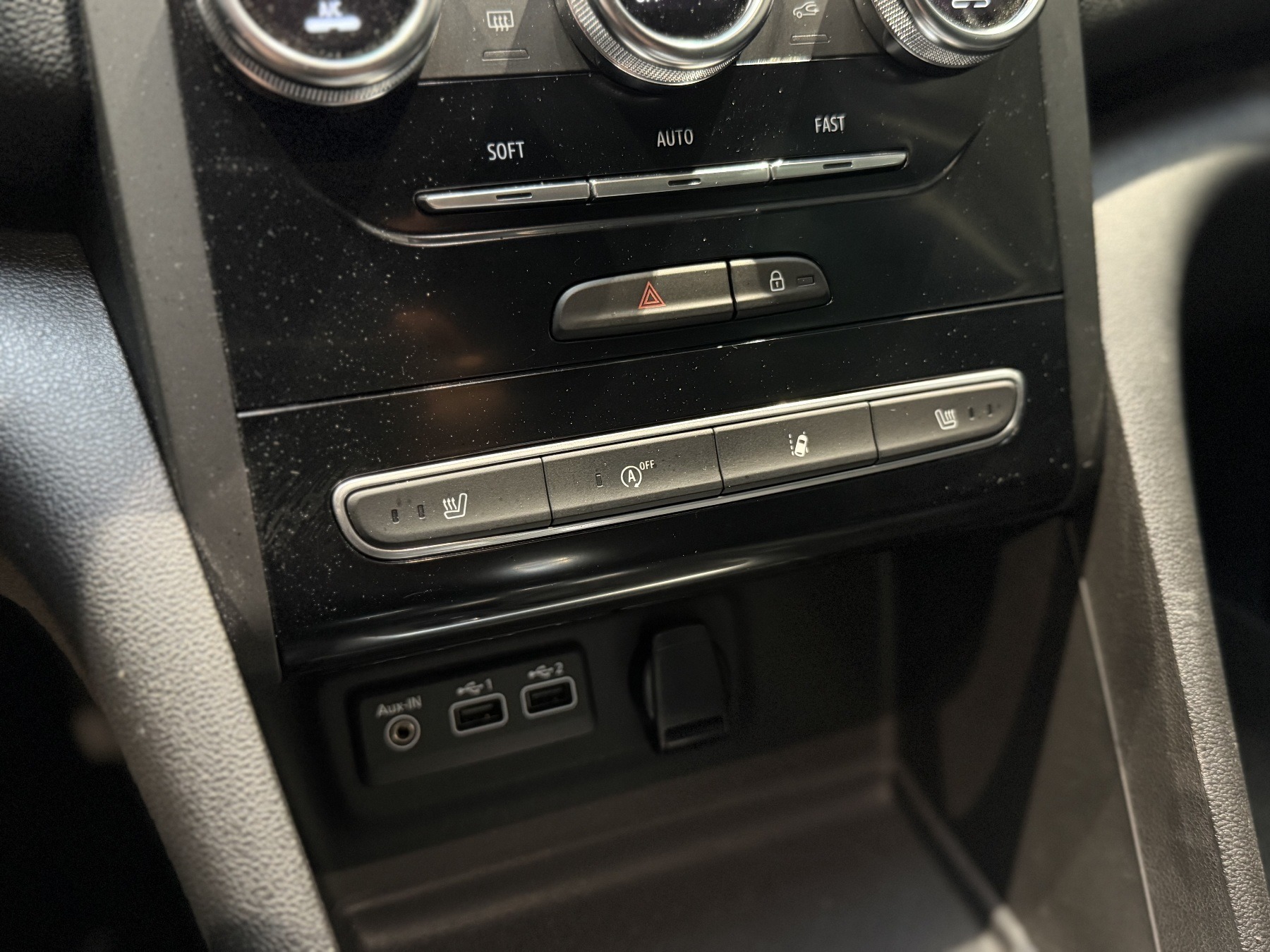 Bild 33 - Megane Grandtour INTENS Tce 140 EDC