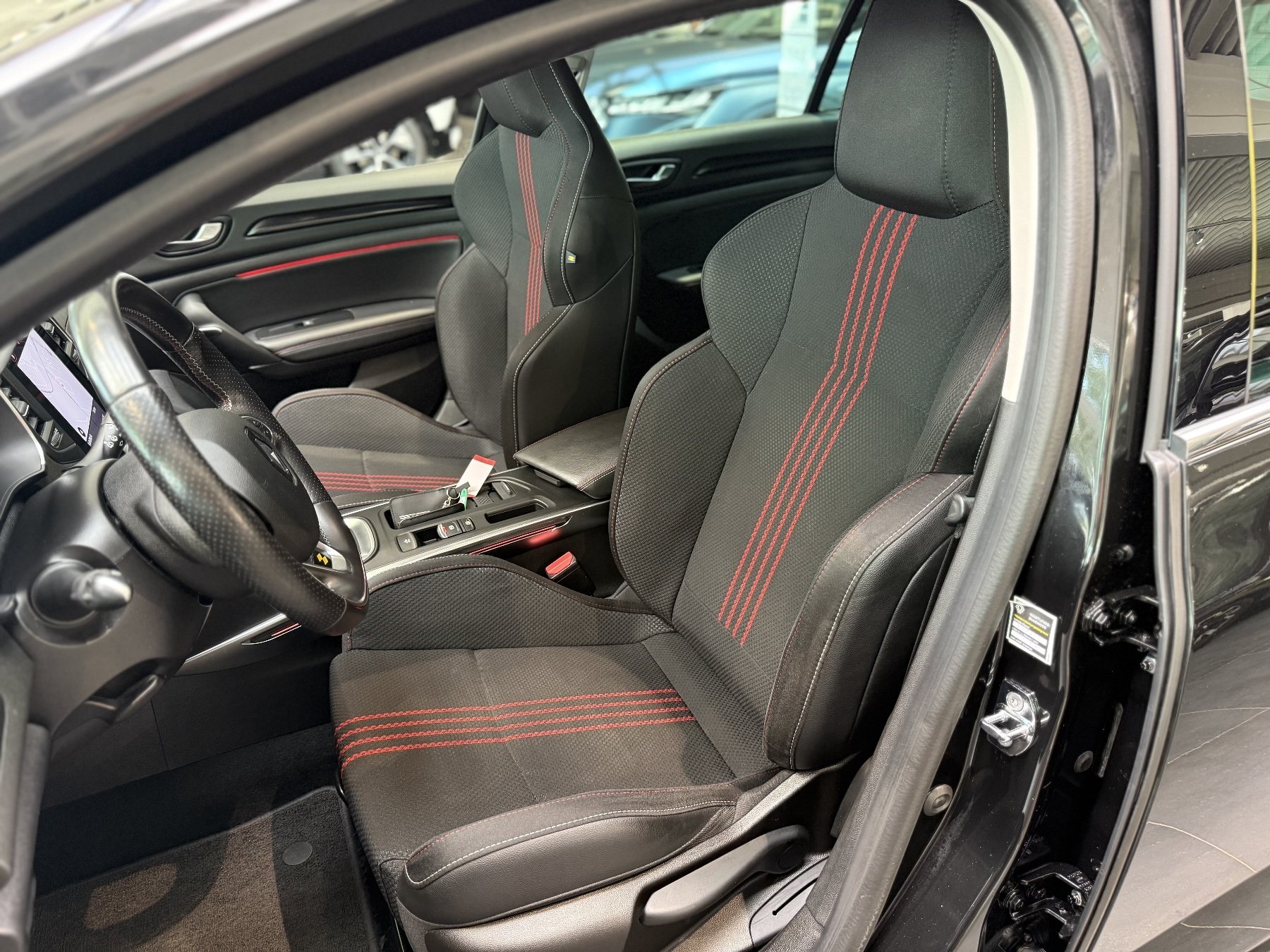 Bild 17 - Megane Grandtour R.S. LINE TCe 160 EDC