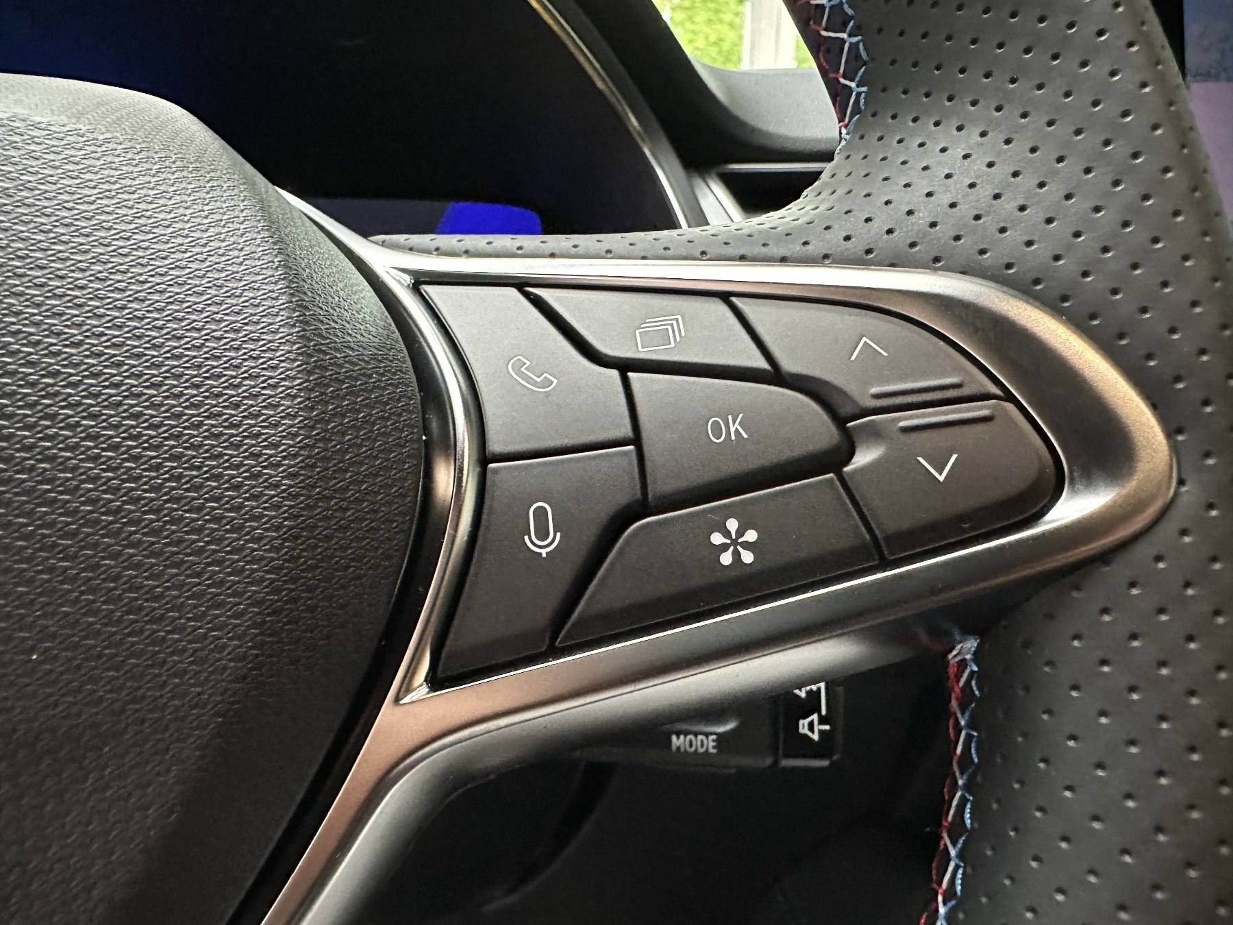Bild 37 - Symbioz Esprit Alpine Full Hybrid 160 PS