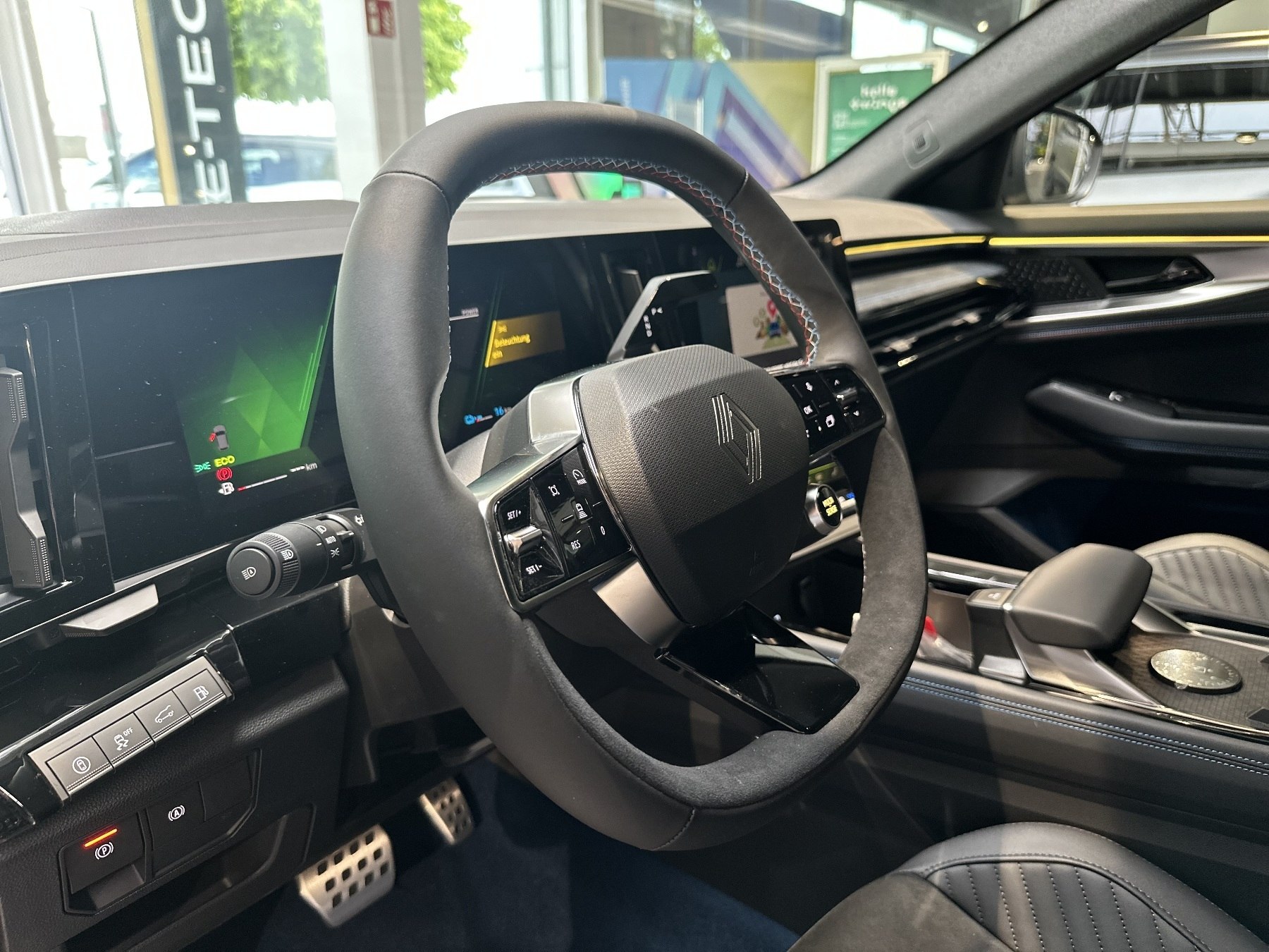 Bild 37 - Rafale Hyper Hybrid 4x4 300 PS Esprit Alpine