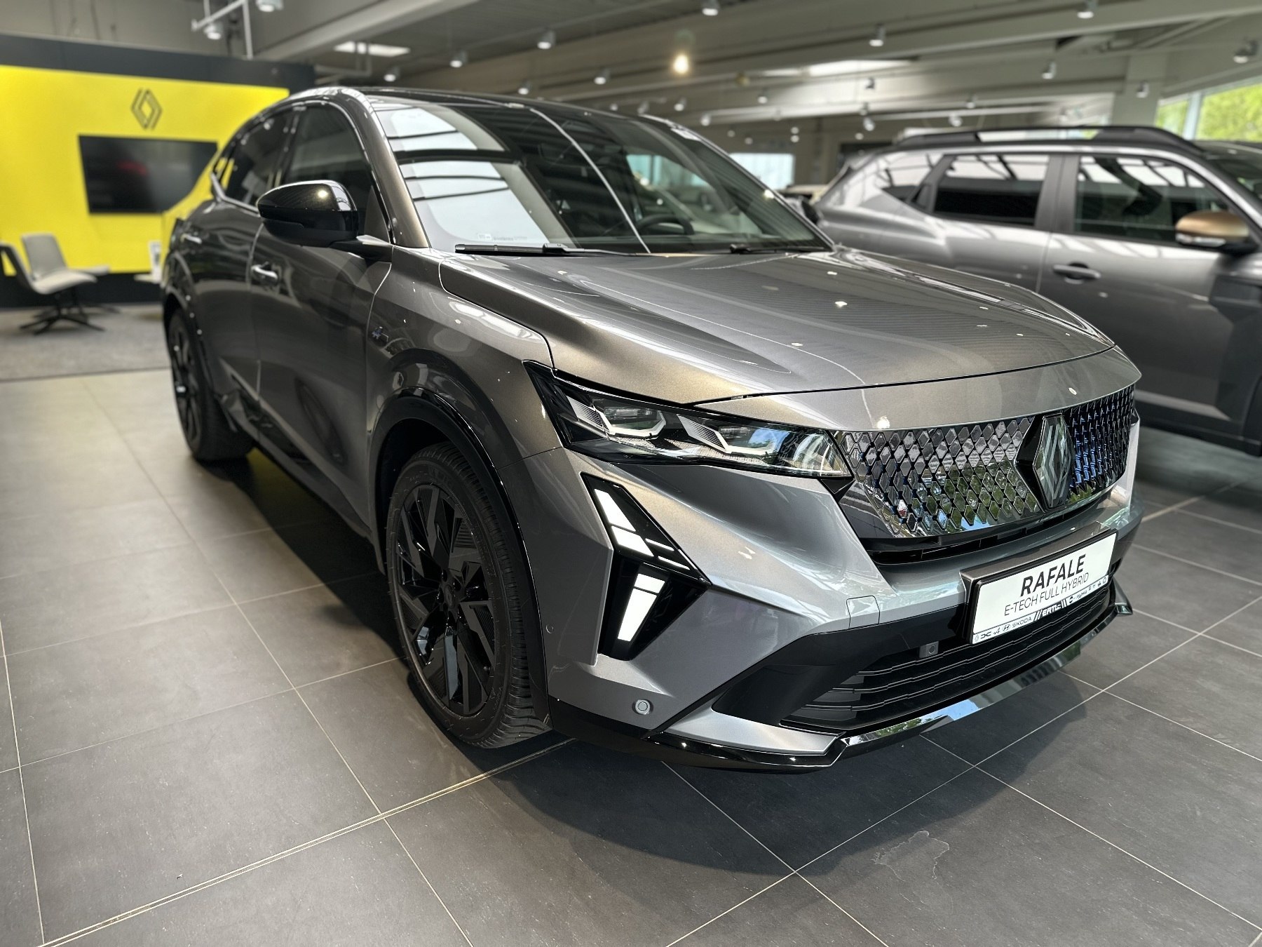 Bild 5 - Rafale Hyper Hybrid 4x4 300 PS Esprit Alpine