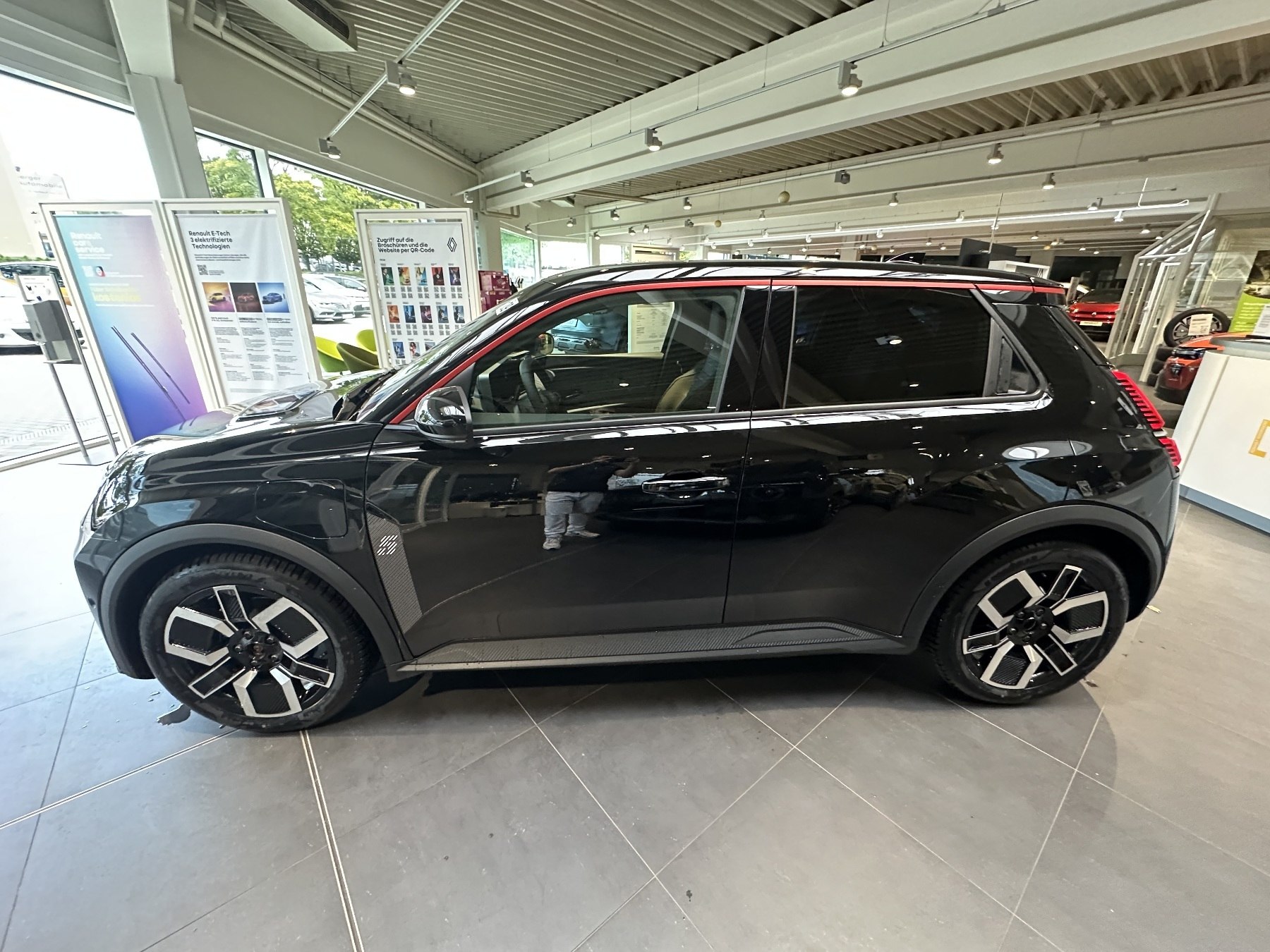 Bild 25 - R 5 Techno 150PS Comfort Range E-Tech