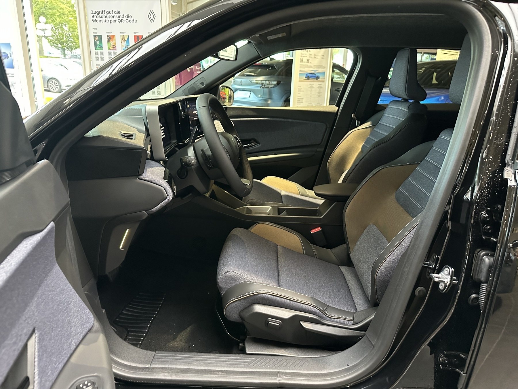 Bild 31 - R 5 Techno 150PS Comfort Range E-Tech