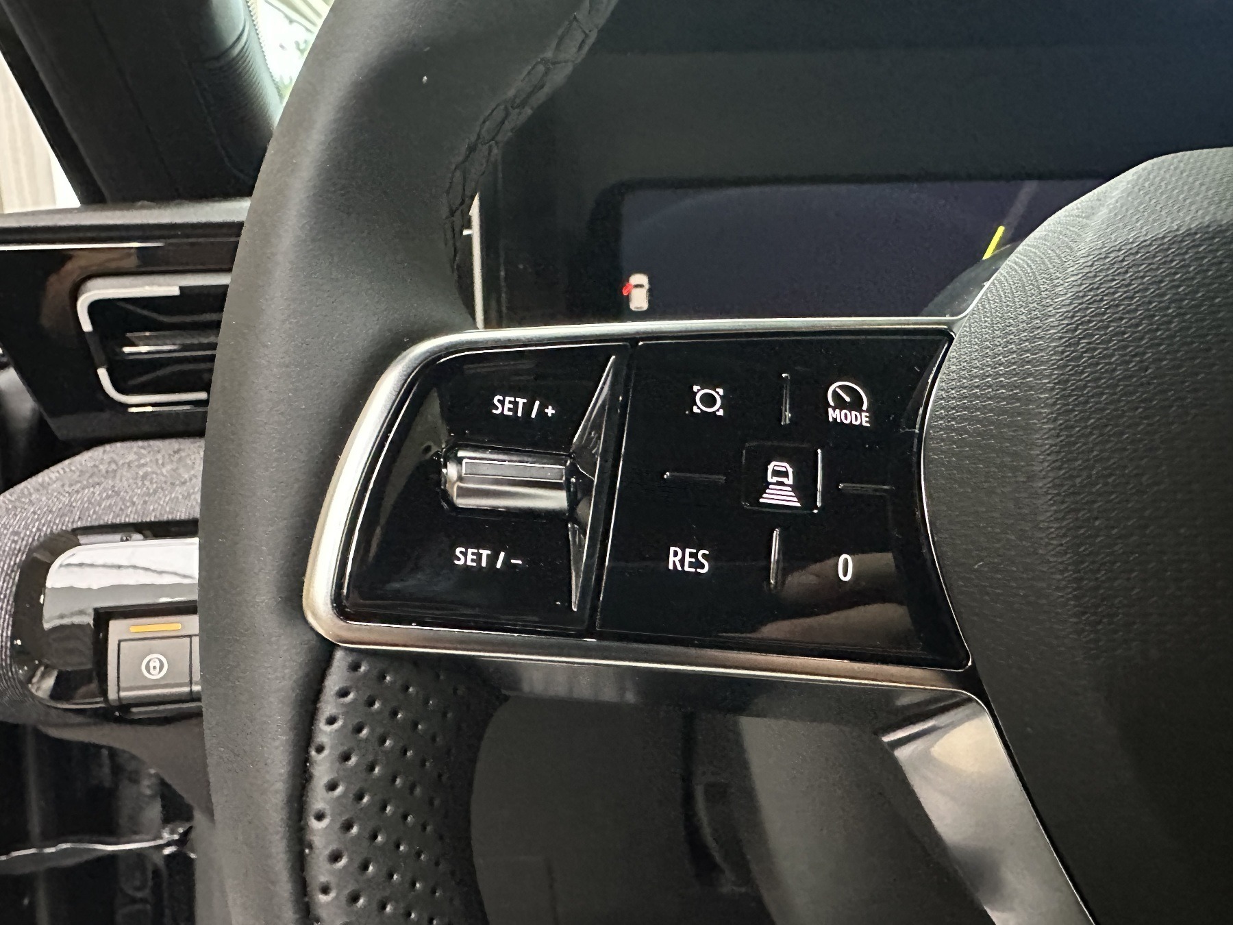 Bild 35 - R 5 Techno 150PS Comfort Range E-Tech