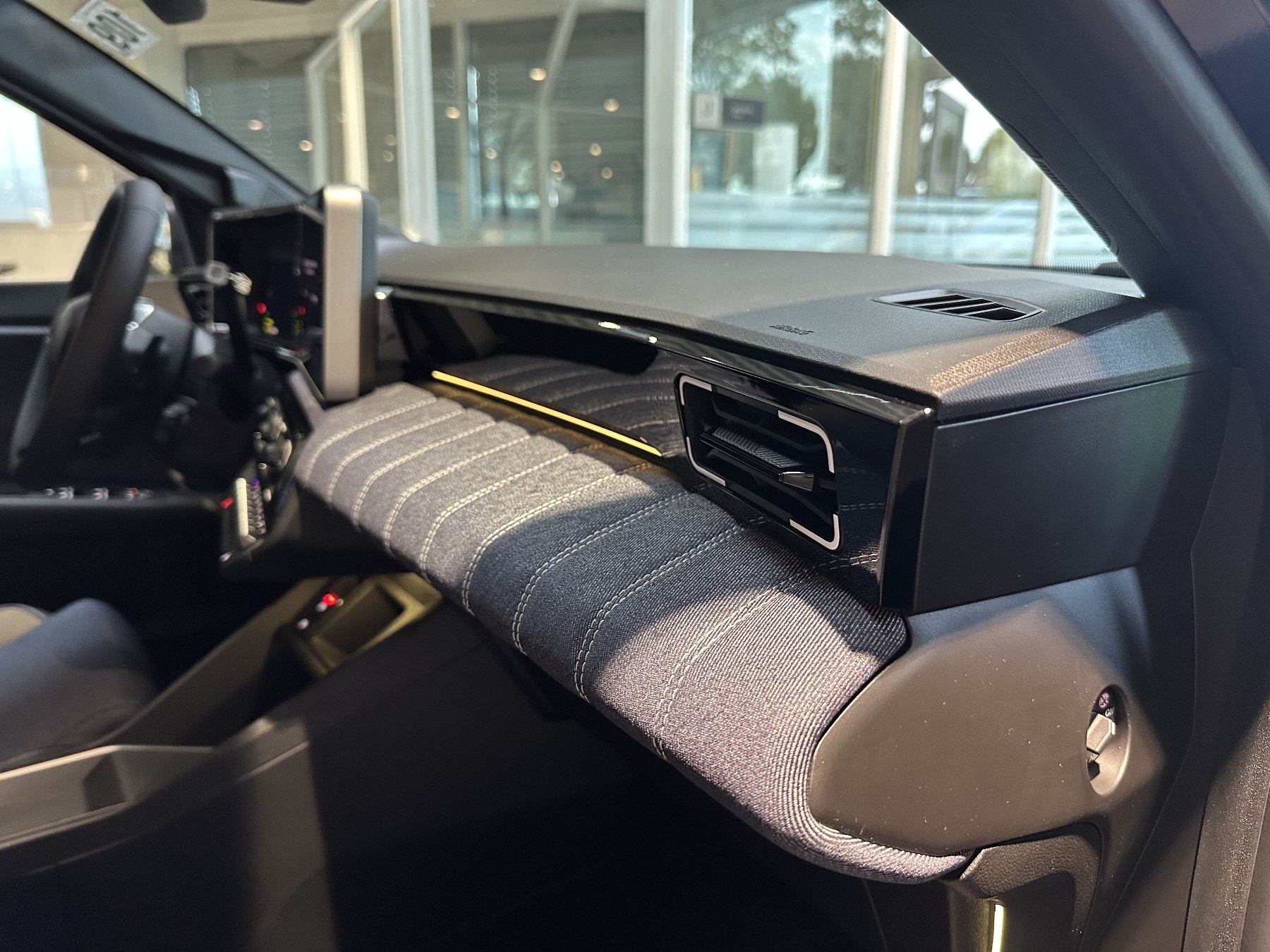 Bild 9 - R 5 Techno 150PS Comfort Range E-Tech