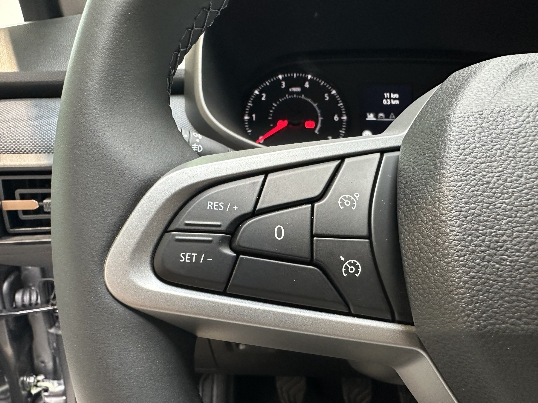 Bild 32 - Sandero TCe 110PS Stepway Expression
