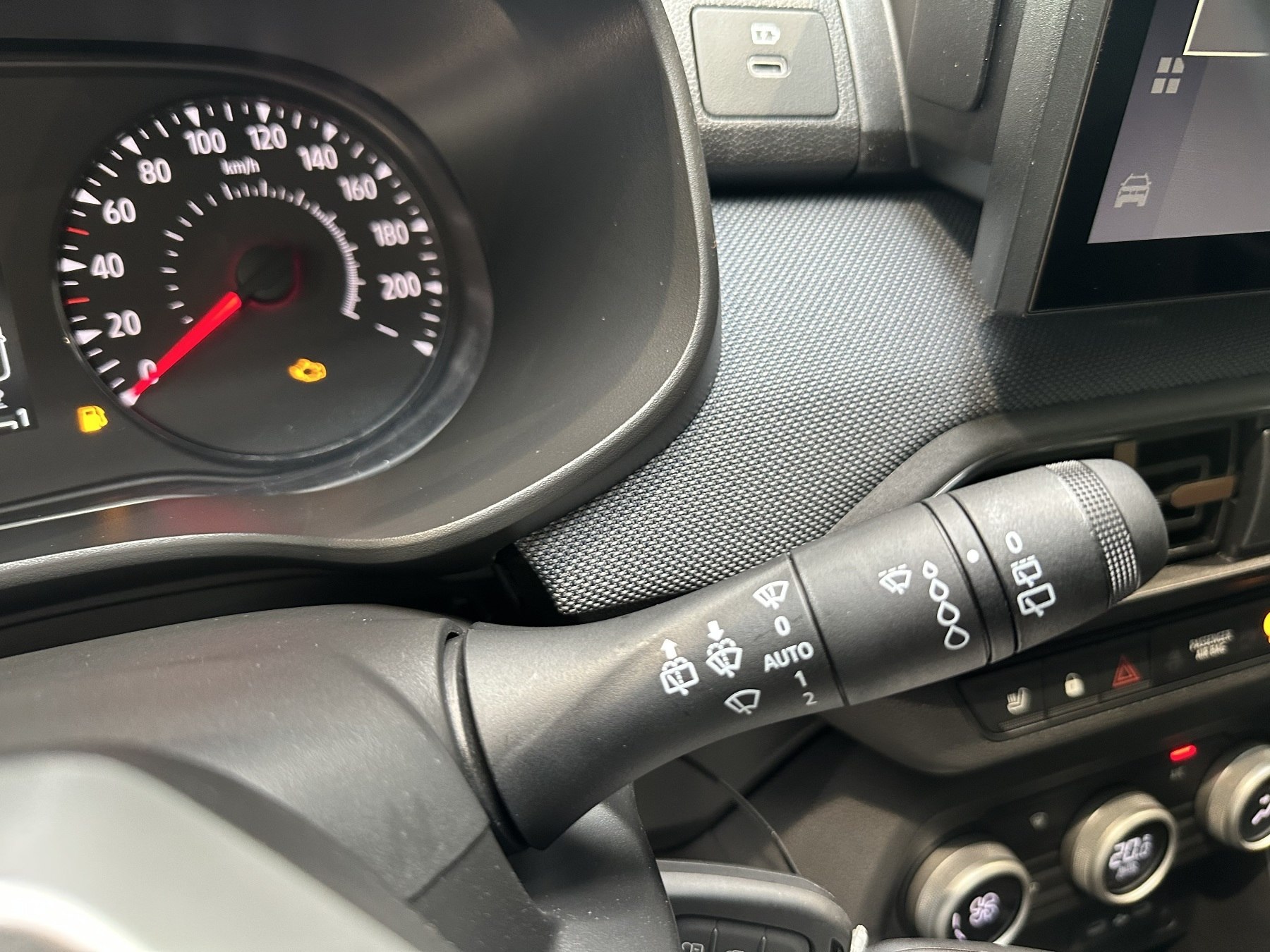 Bild 35 - Sandero TCe 110PS Stepway Expression