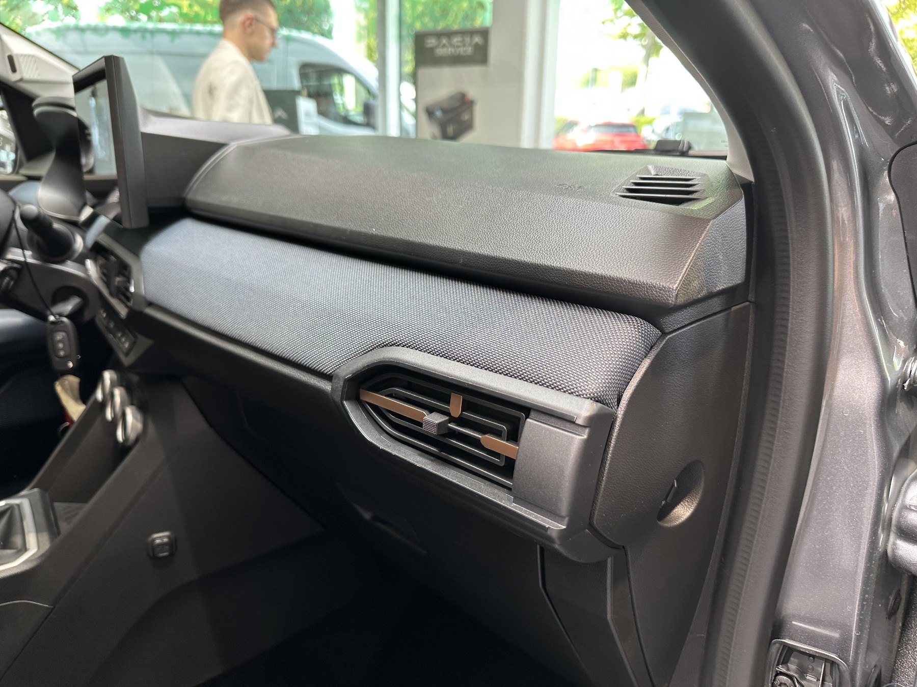 Bild 8 - Sandero TCe 110PS Stepway Expression