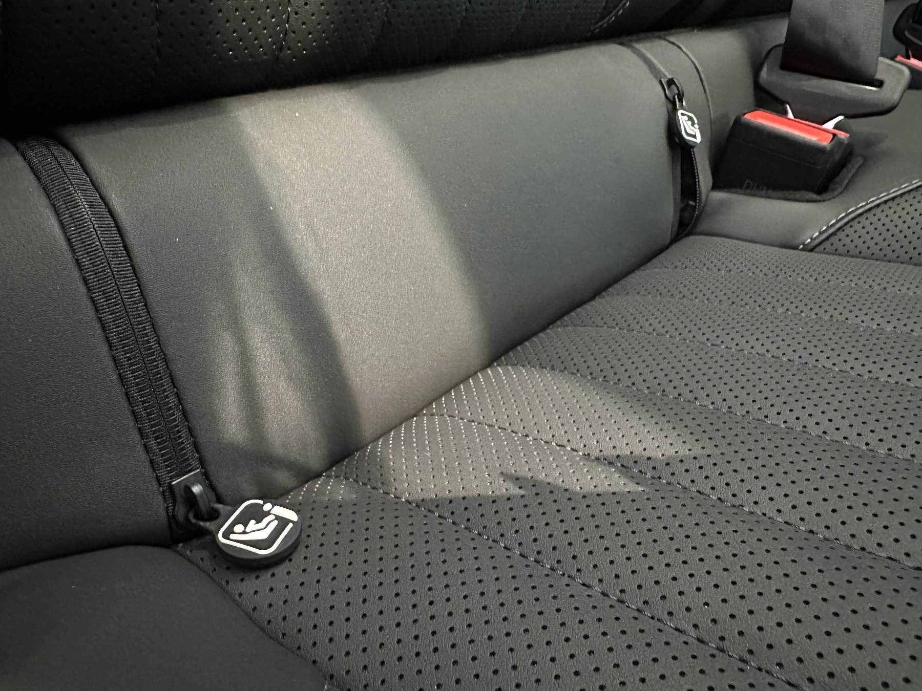 Bild 8 - Rafale Hybrid 4x4 300PS Esprit Alpine